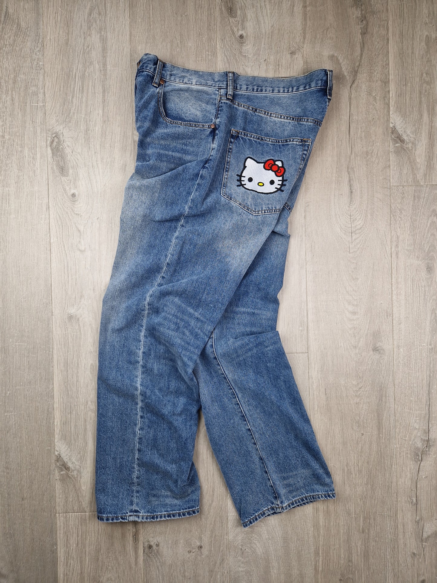 SuperRARE Bape x Sanrio Hello Kitty x Baby milo jeans (34×34)
