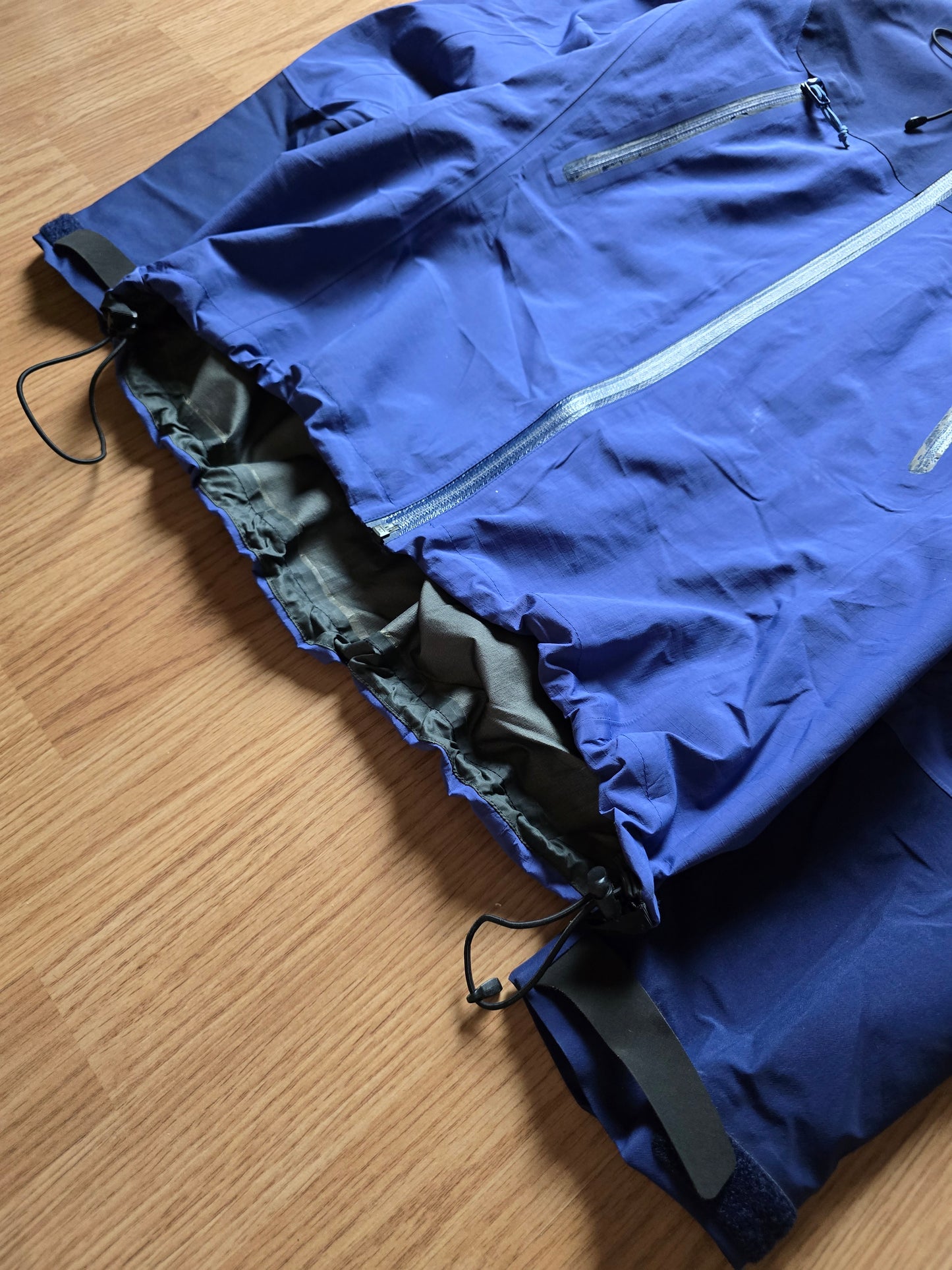 RARE W/ Arc'teryx Vintage Beta AR Gore-tex Jacket 'Indigo' (S)
