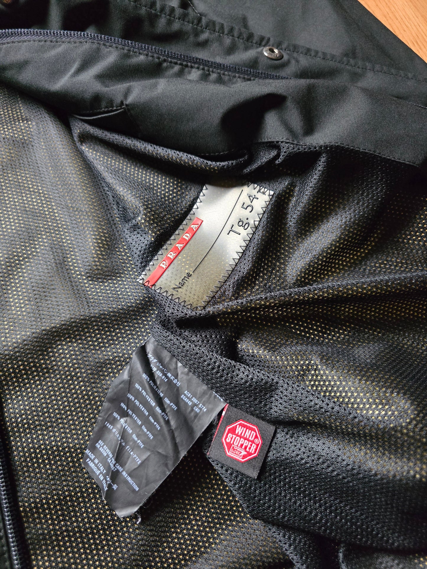 00s Prada Sport Waterproof Windstopper Mac Jacket (XL)