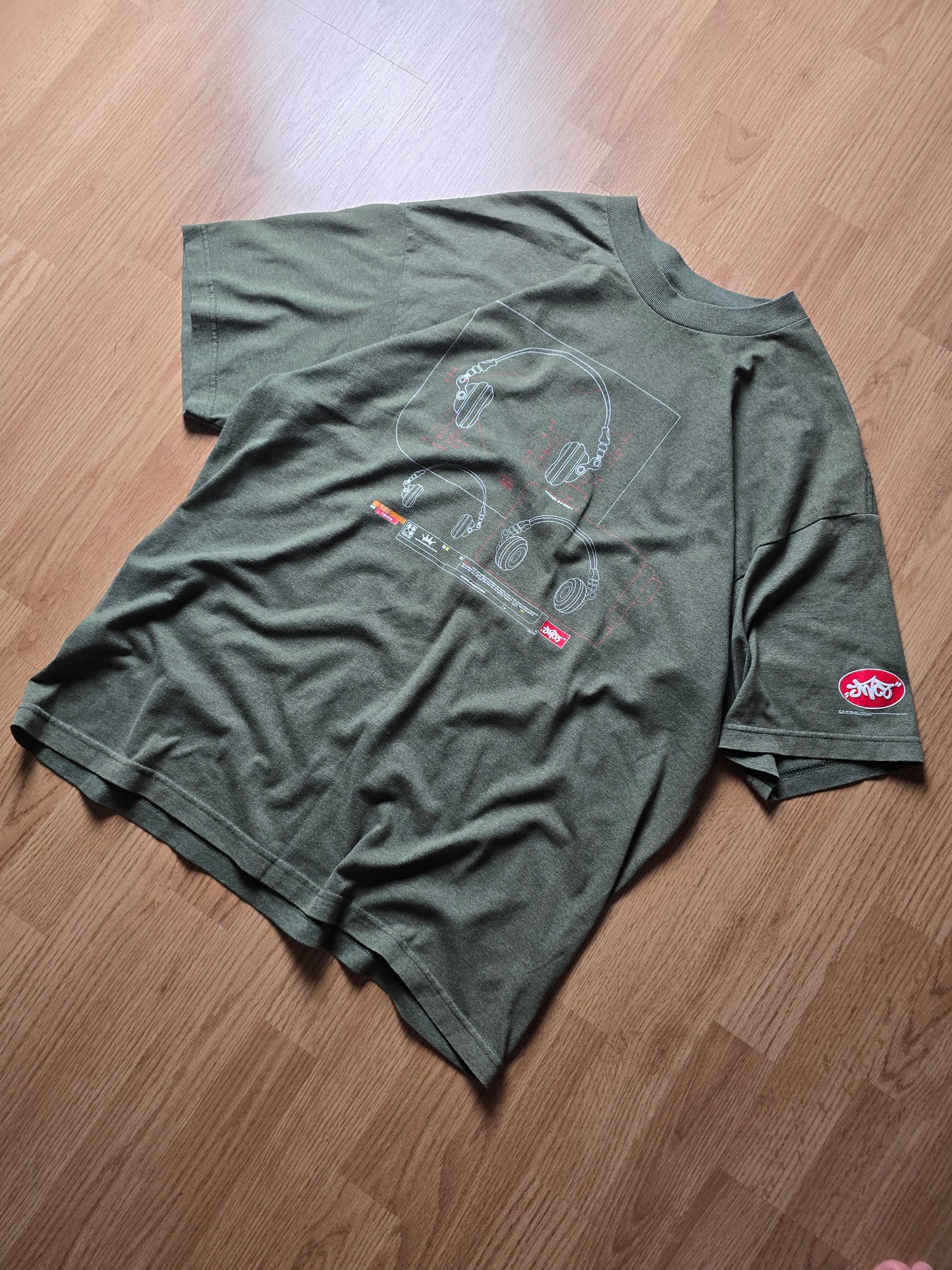 Rare 90s Jnco Headphone Graphic T-shirt (L)