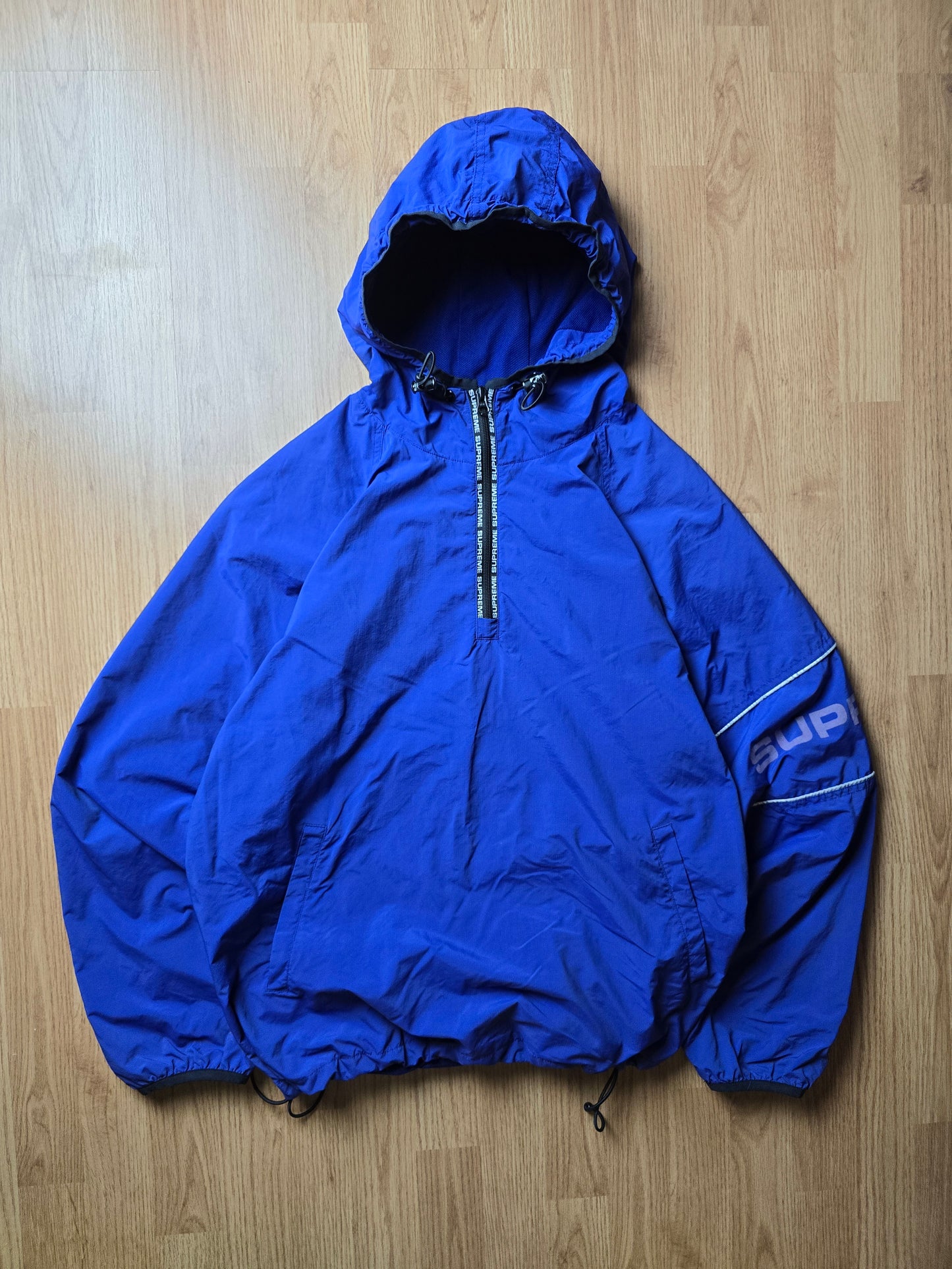 Supreme Reflective Ripstop Hooded Pullover Jacket (L)