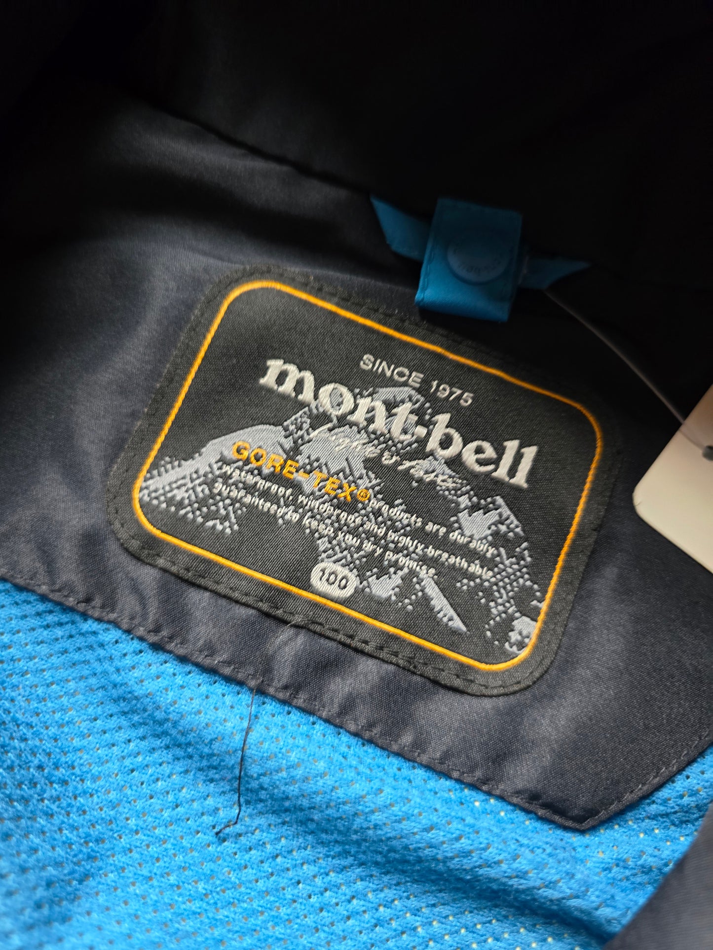 Vintage Montbell Gore-tex Light Padded Rain Jacket (M)