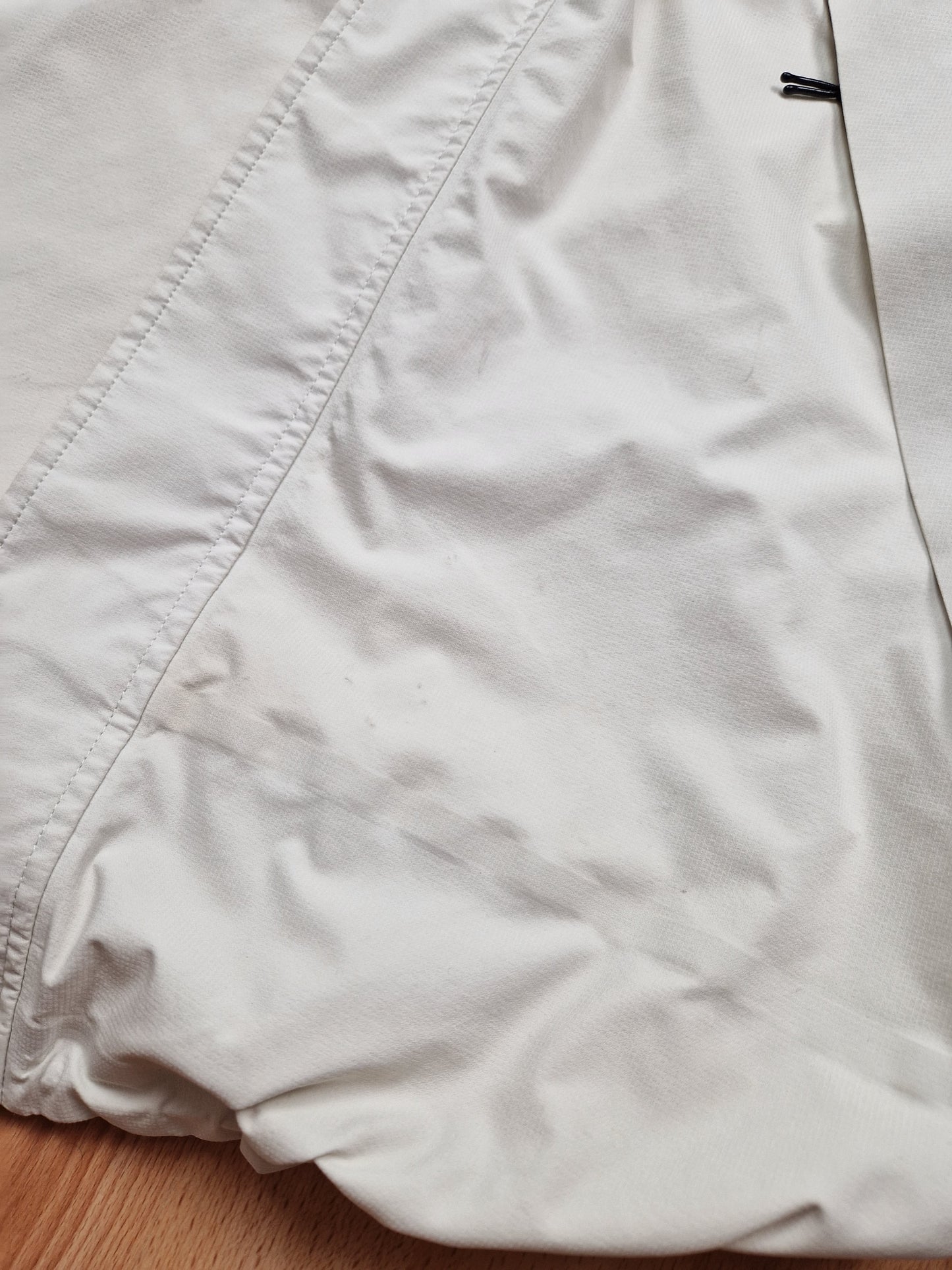Supreme 'Apex' Taped Seam Waterproof Jacket (M)