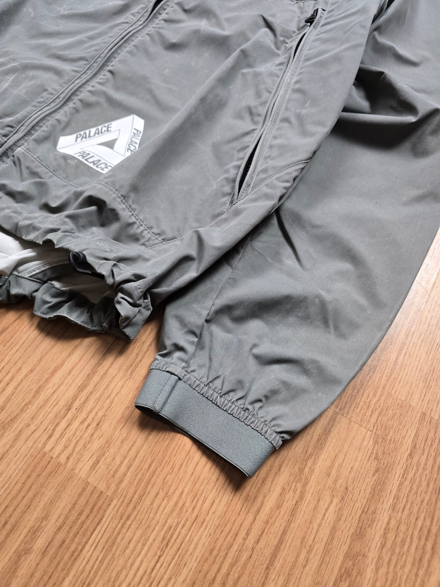 RARE Palace 'Reacto' Heat Reactive Jacket (M)