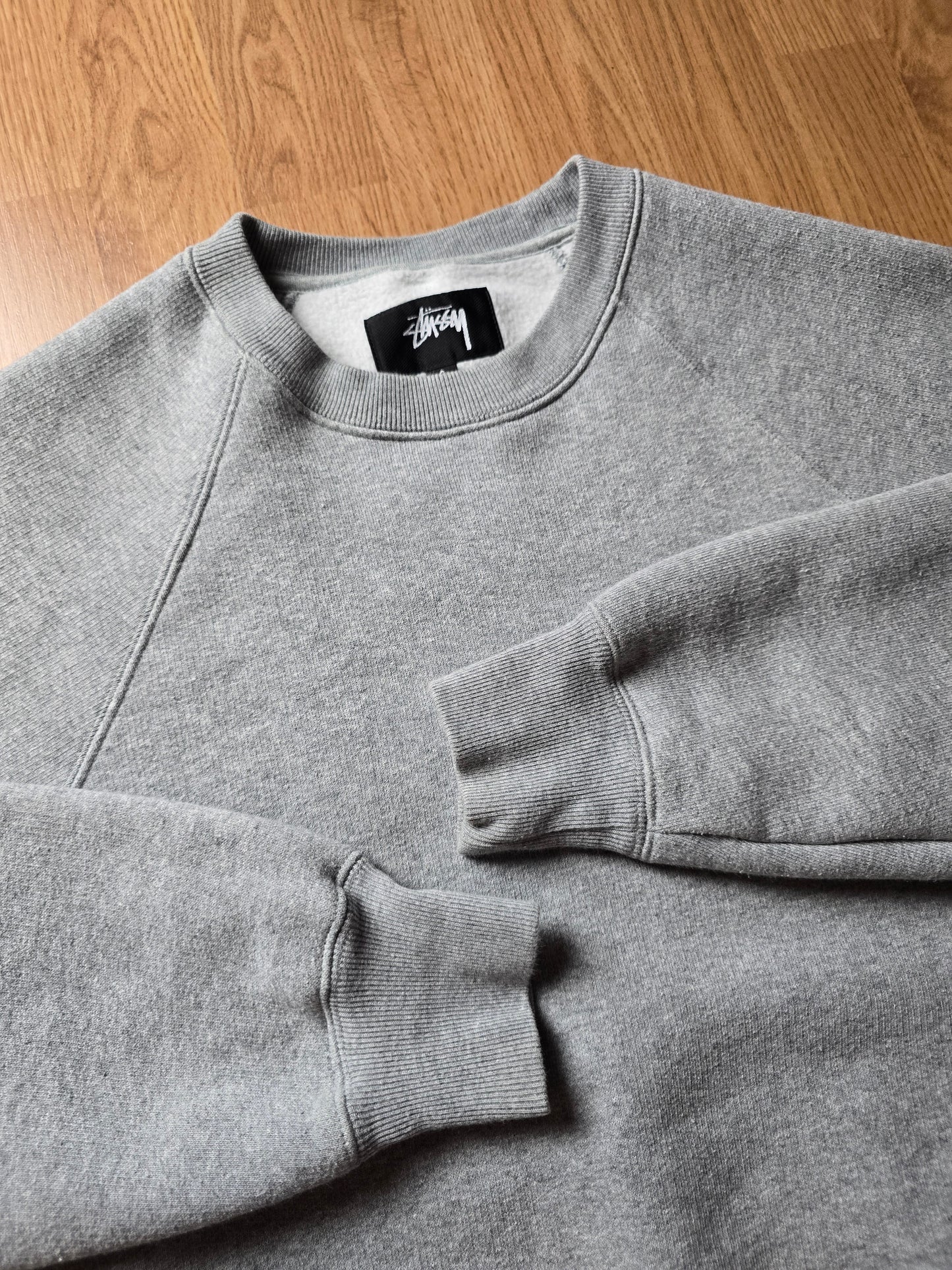 Stussy Raglan Fleece Crewneck Sweatshirt (S)