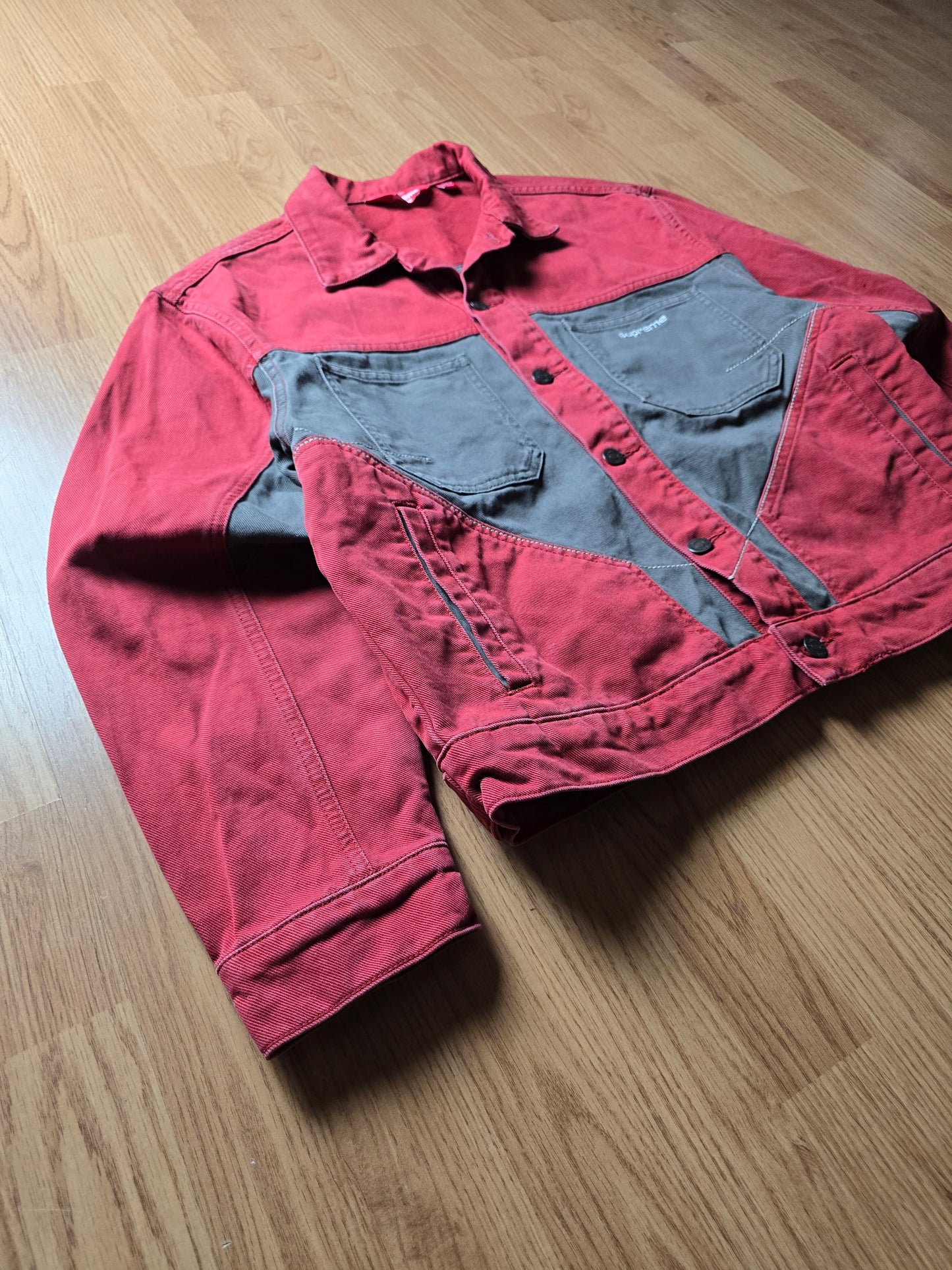 Supreme 2-Tone Paneled Denim Jacket (M)