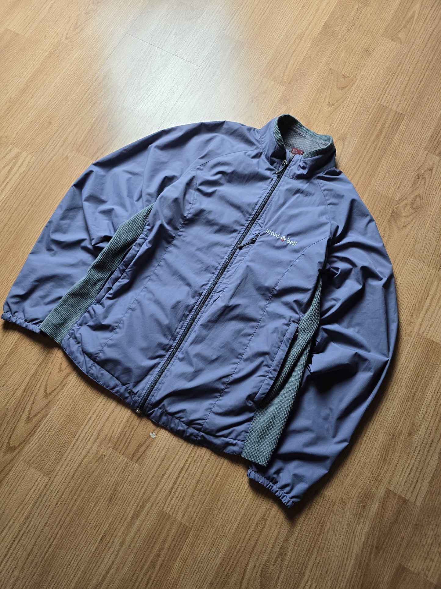 W/ 00s Montbell Climalite Packable Shell Jacket (S)