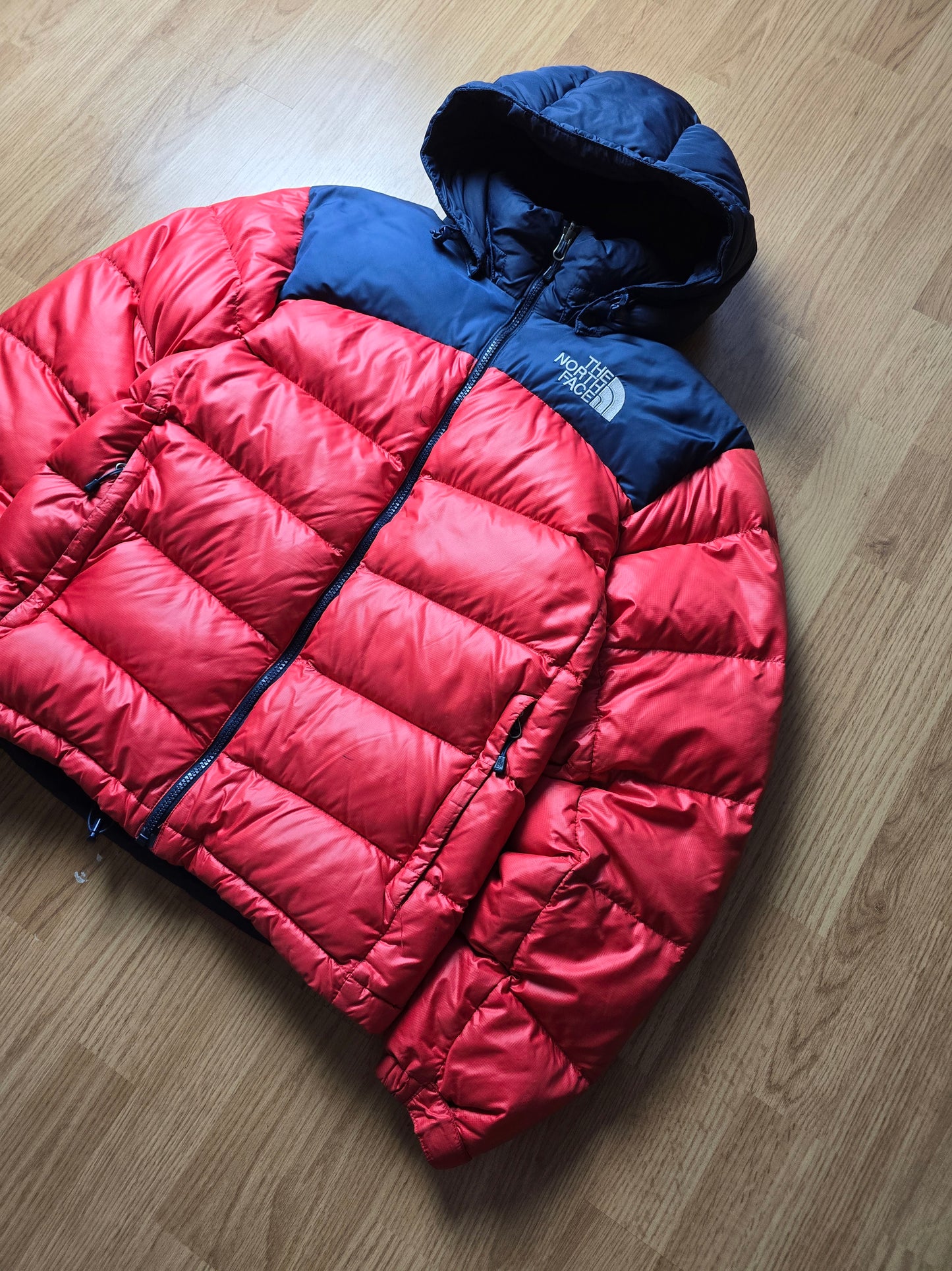 The North Face Nuptse 700 Puffer Jacket (S)