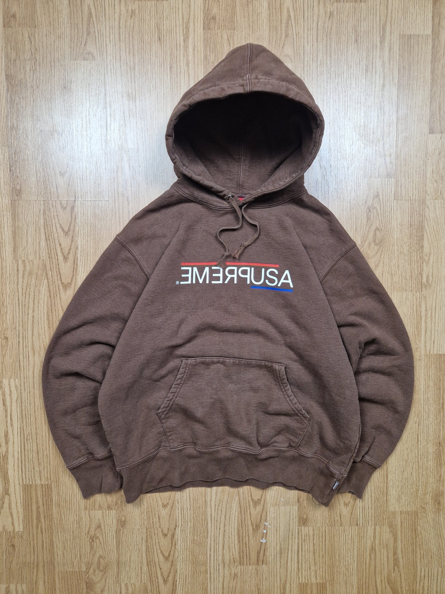 Supreme USA Hooded Sweatshirt (S/M)
