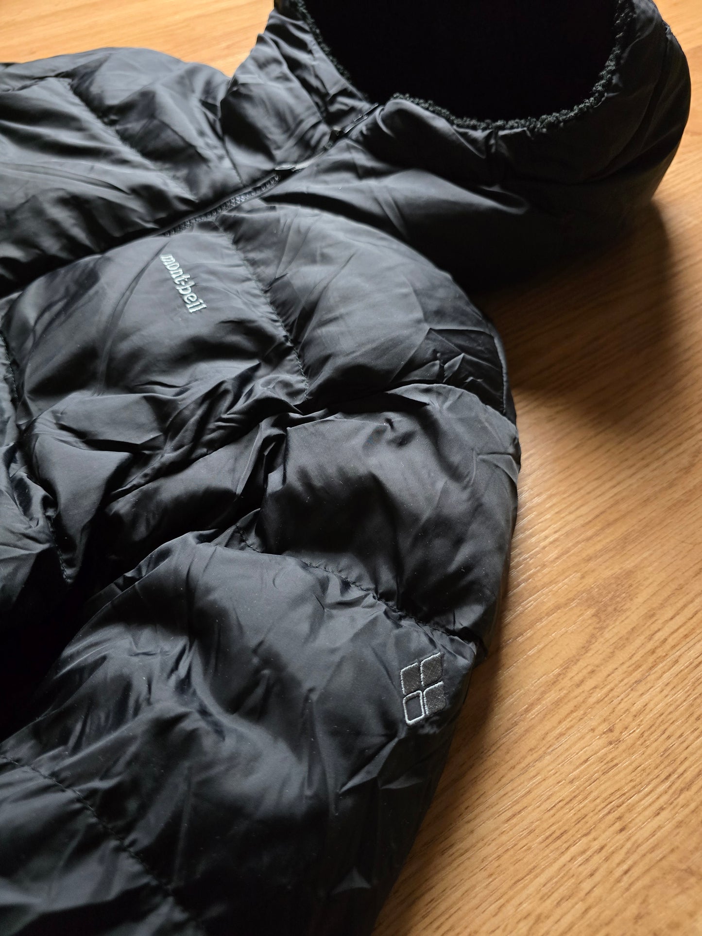 Montbell Reversible Sherpa Down Hooded Puffer Jacket (S)
