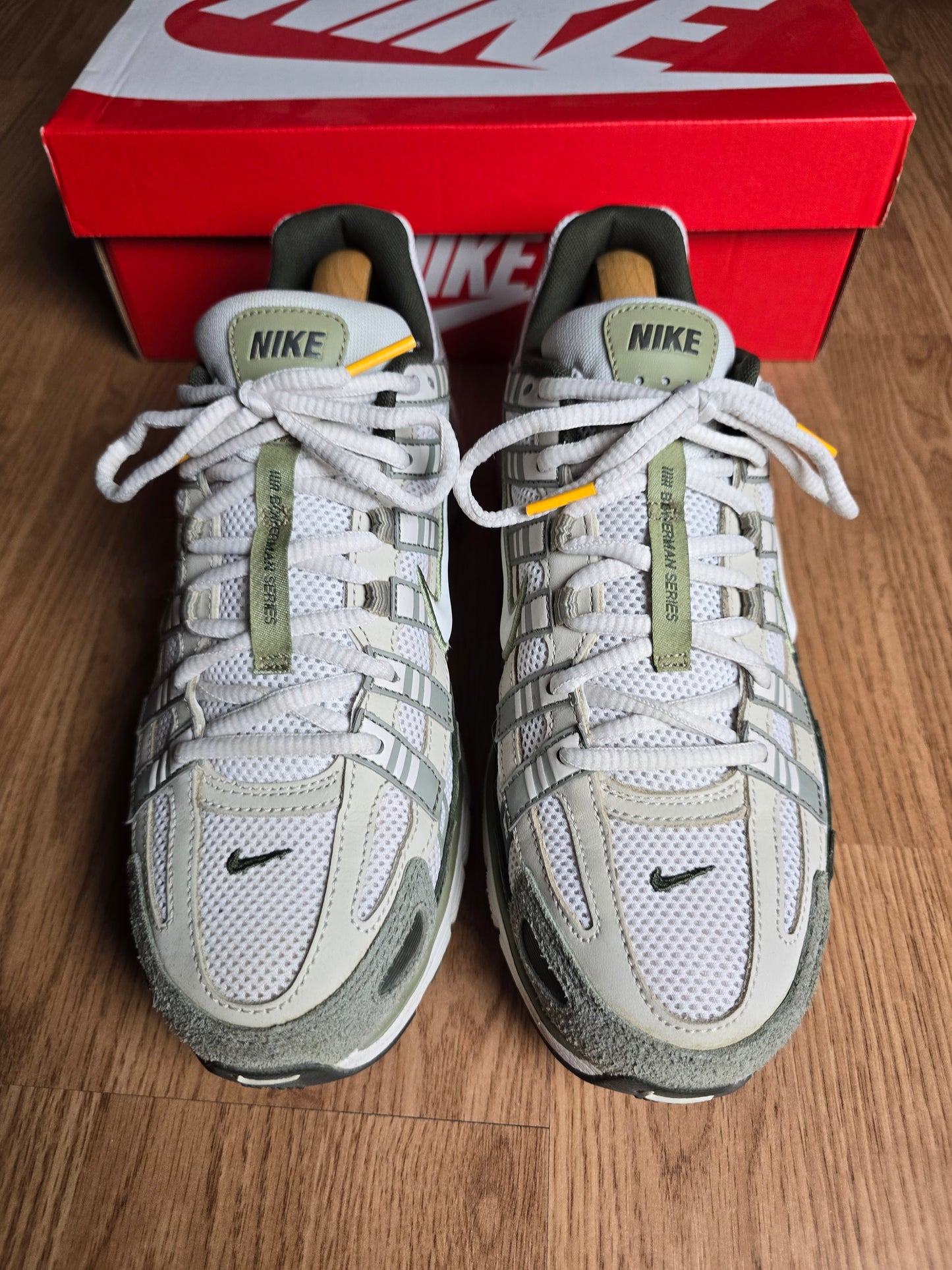 Nike P-6000 Light Army Cargo Khaki (UK8.5)