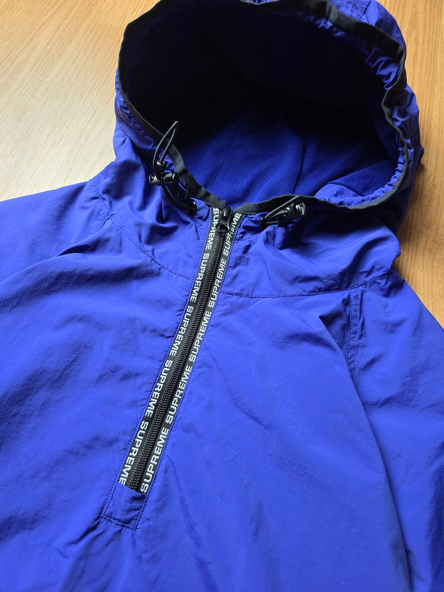 Supreme Reflective Ripstop Hooded Pullover Jacket (L)