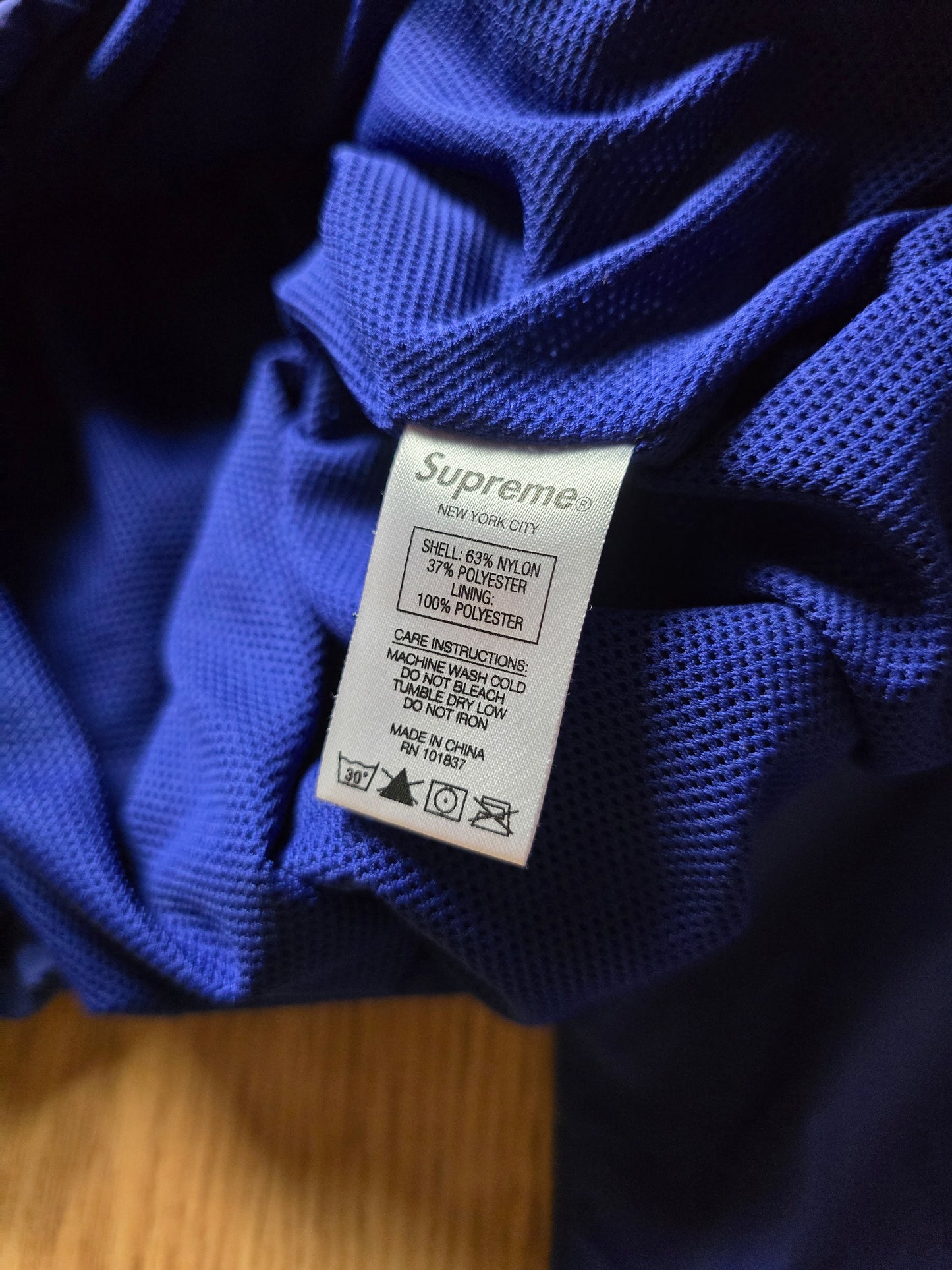 Supreme Reflective Ripstop Hooded Pullover Jacket (L)