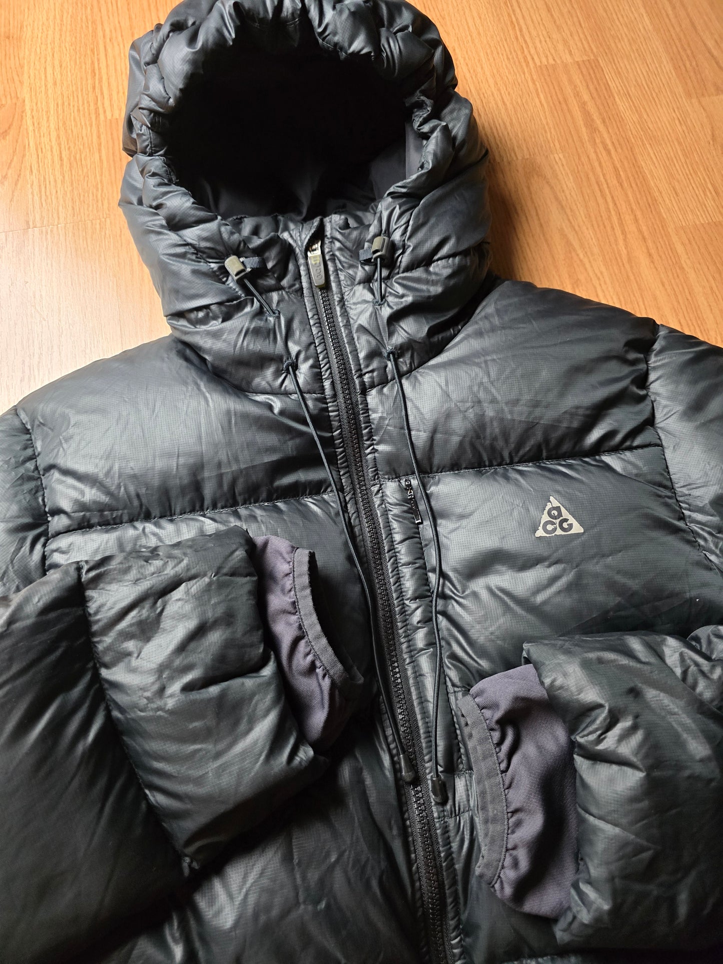 RARE 00s Nike ACG Technical 800 Down Hooded Puffer Jacket (L)