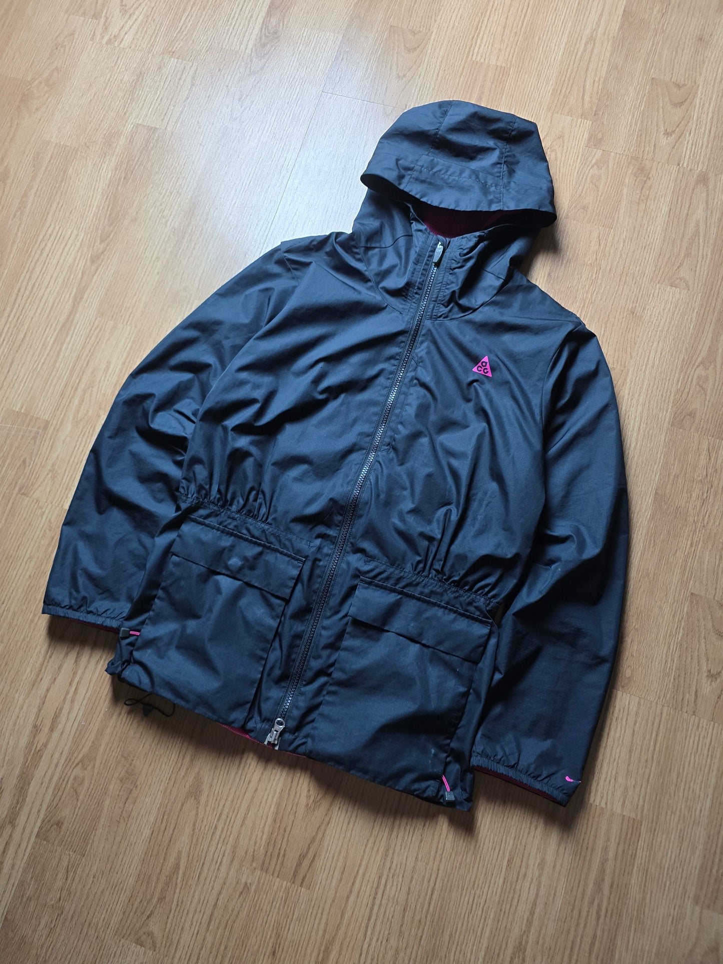 W/ Nike ACG Nylon Short Parka Jacket (M)