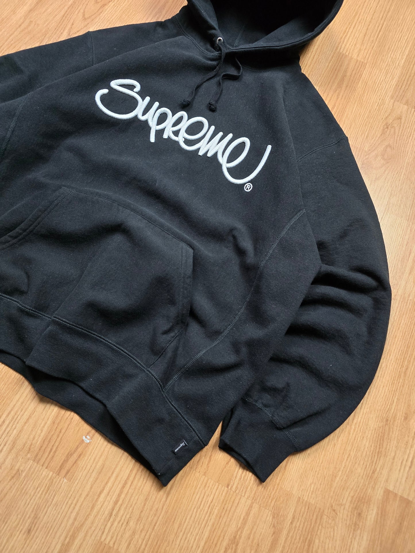 Supreme Raised Handsyle Hoodie (L)