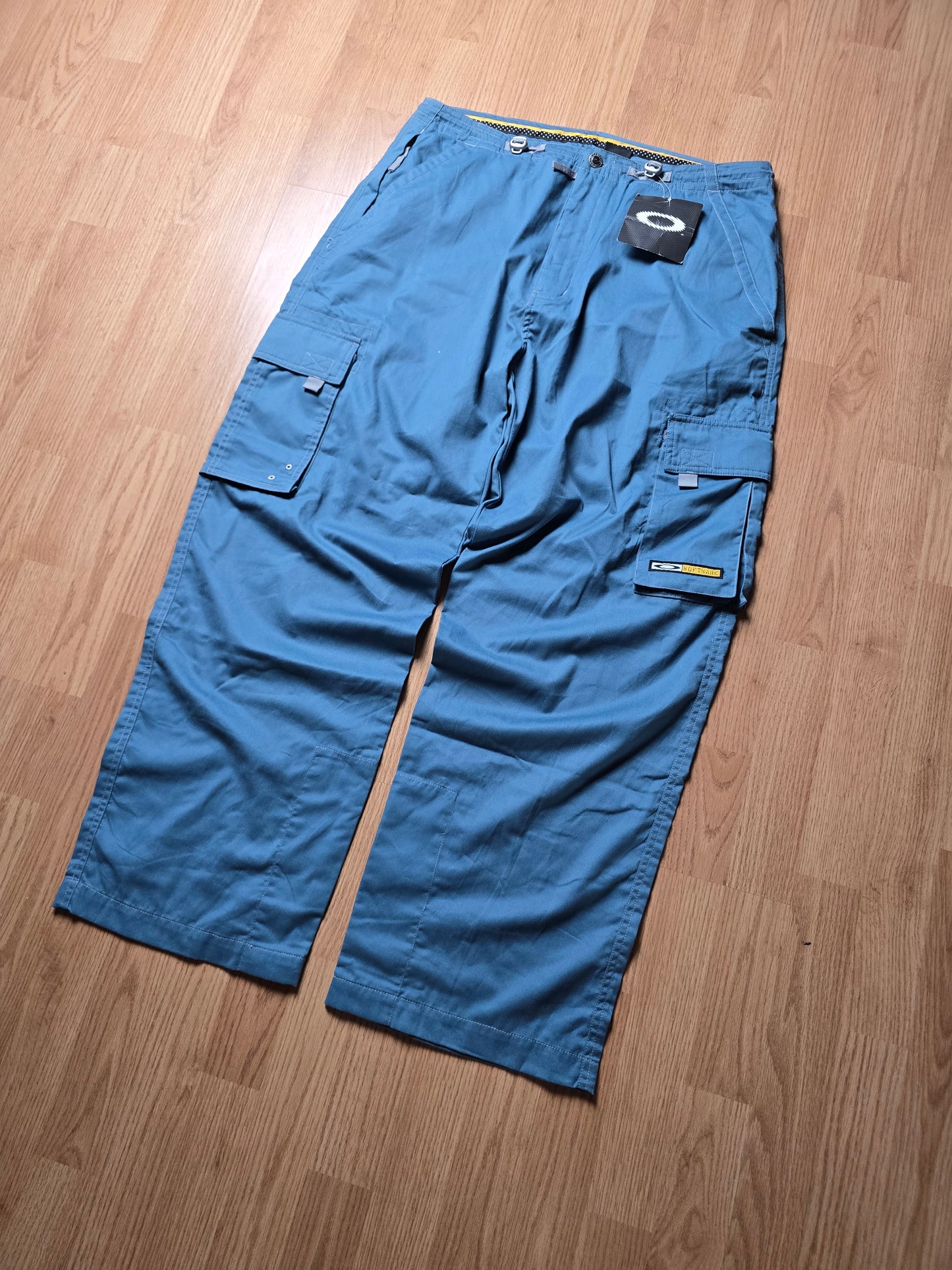 RARE 90s Oakley Softwear Baggy Lightweight Technical Cargo Pants BNWT (L)