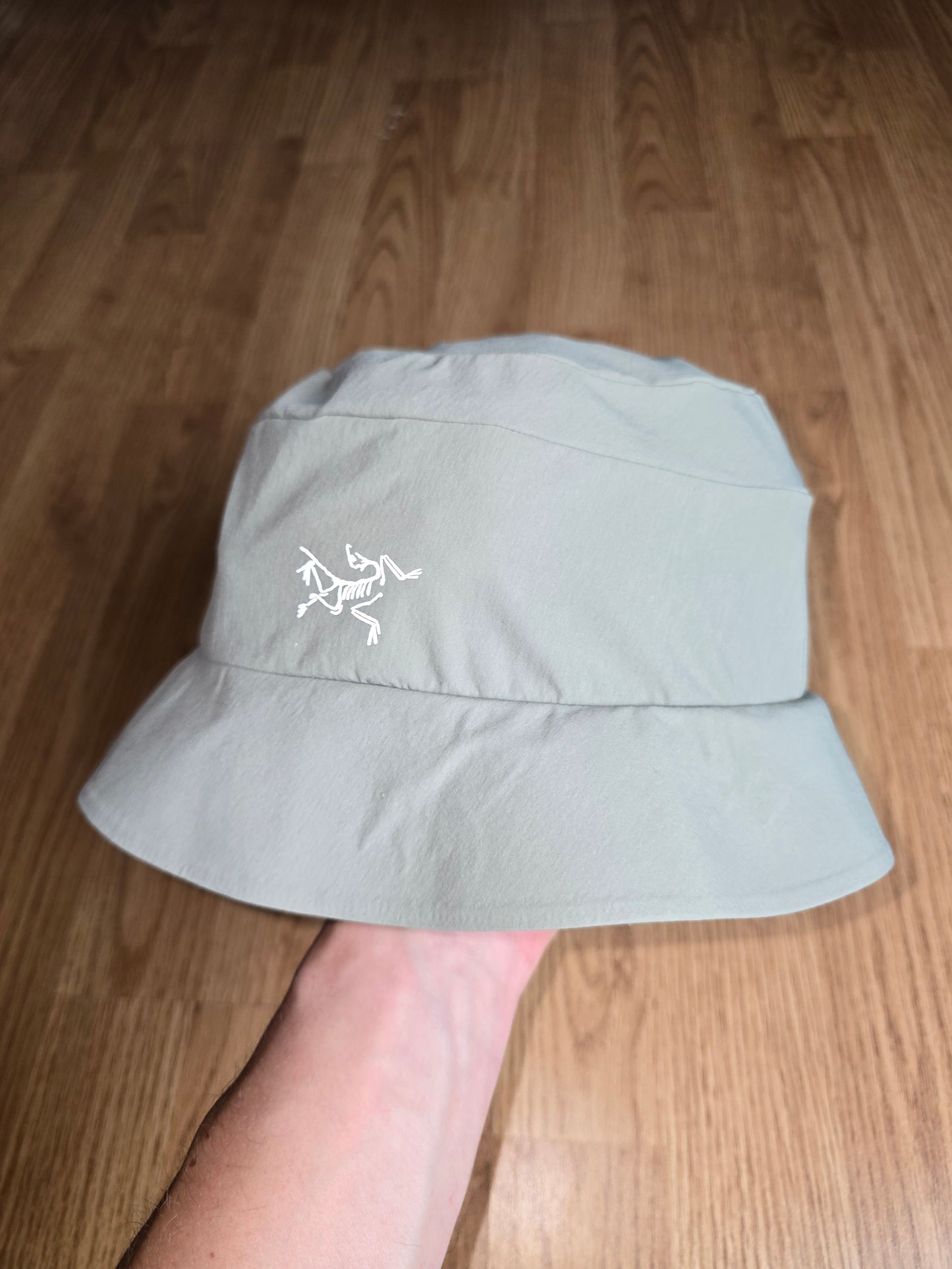 Arc'teryx Sinsolo Reflective Logo Bucket Hat