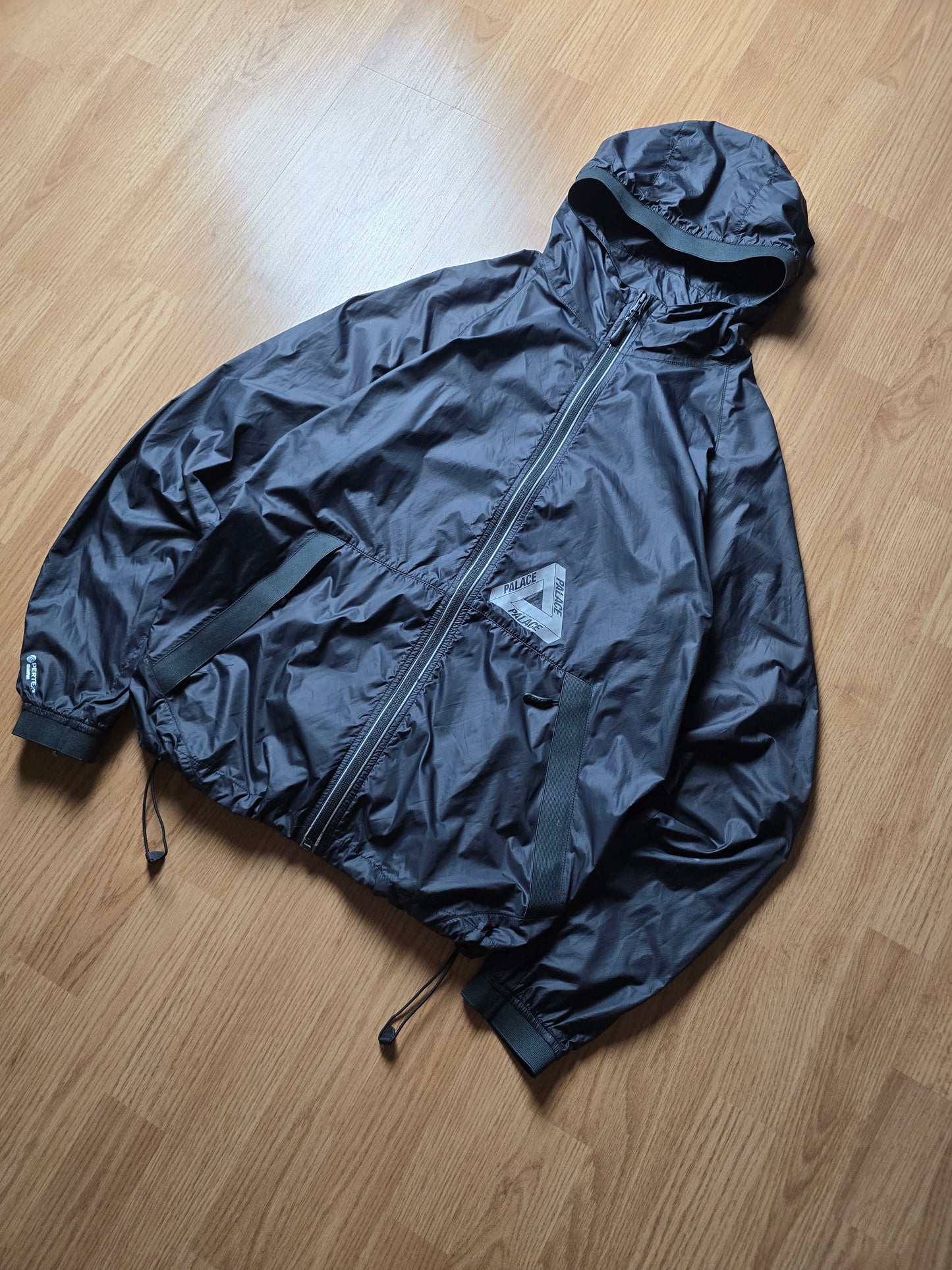 Palace Pertex Lighter Windbreaker Jacket (M)