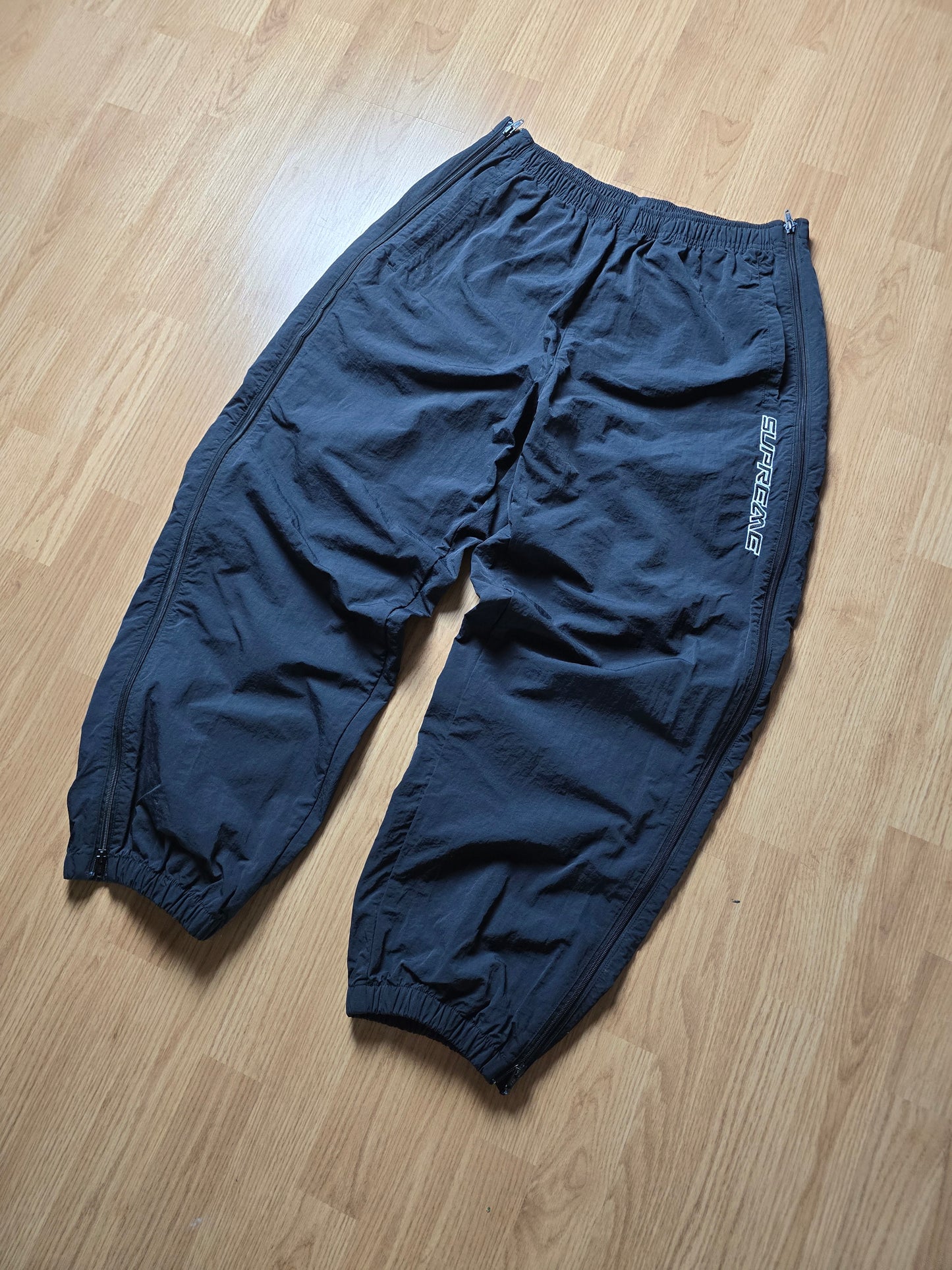 Supreme Full Zip Baggy Warm Up Track Pants (L)