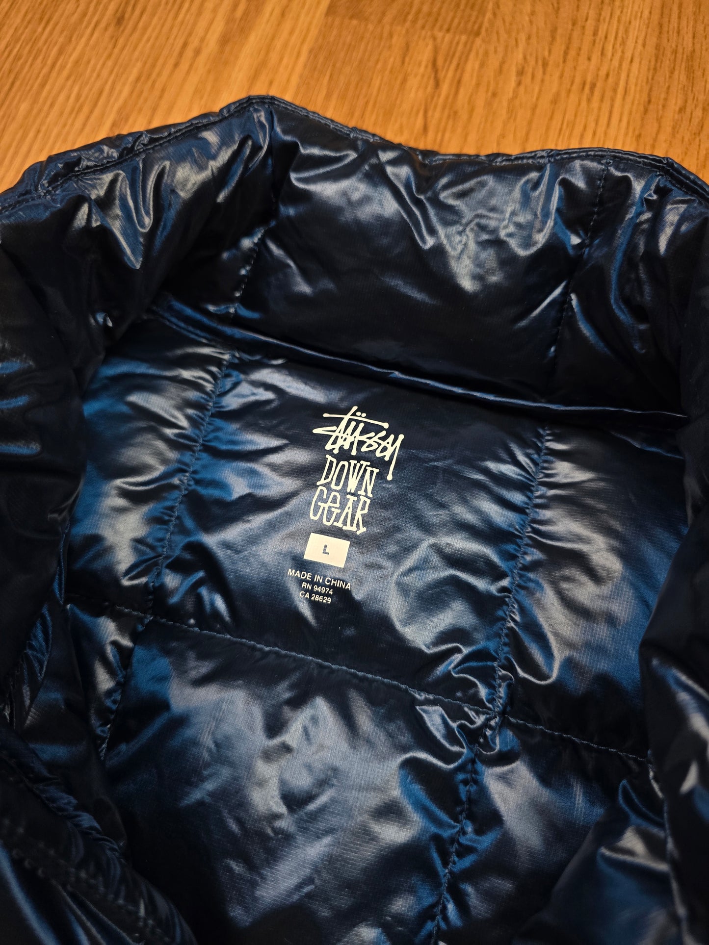 Stussy Midweight 600-Fill Puffer Jacket (L)