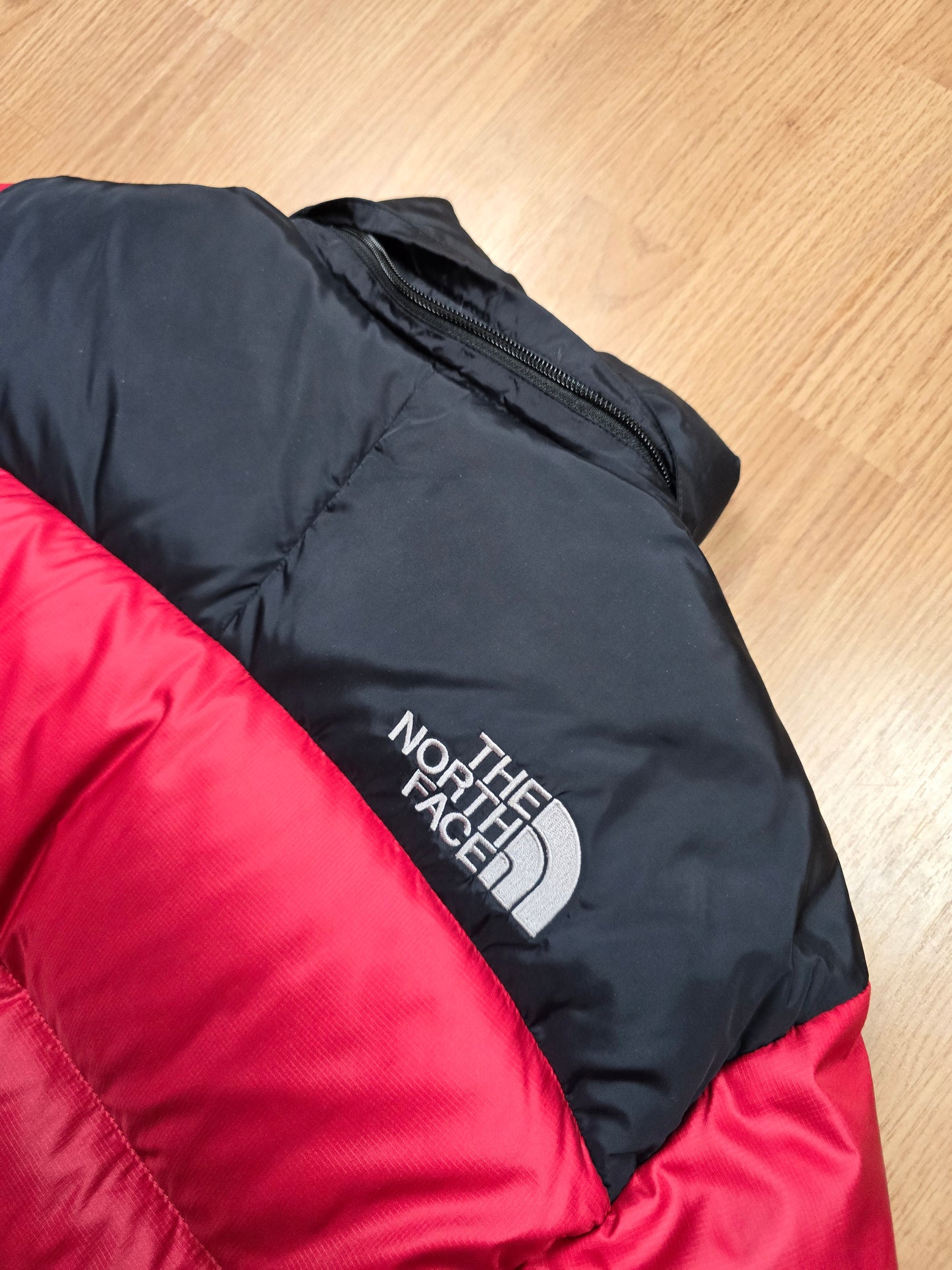 The North Face Nuptse Puffer Jacket (S/M)