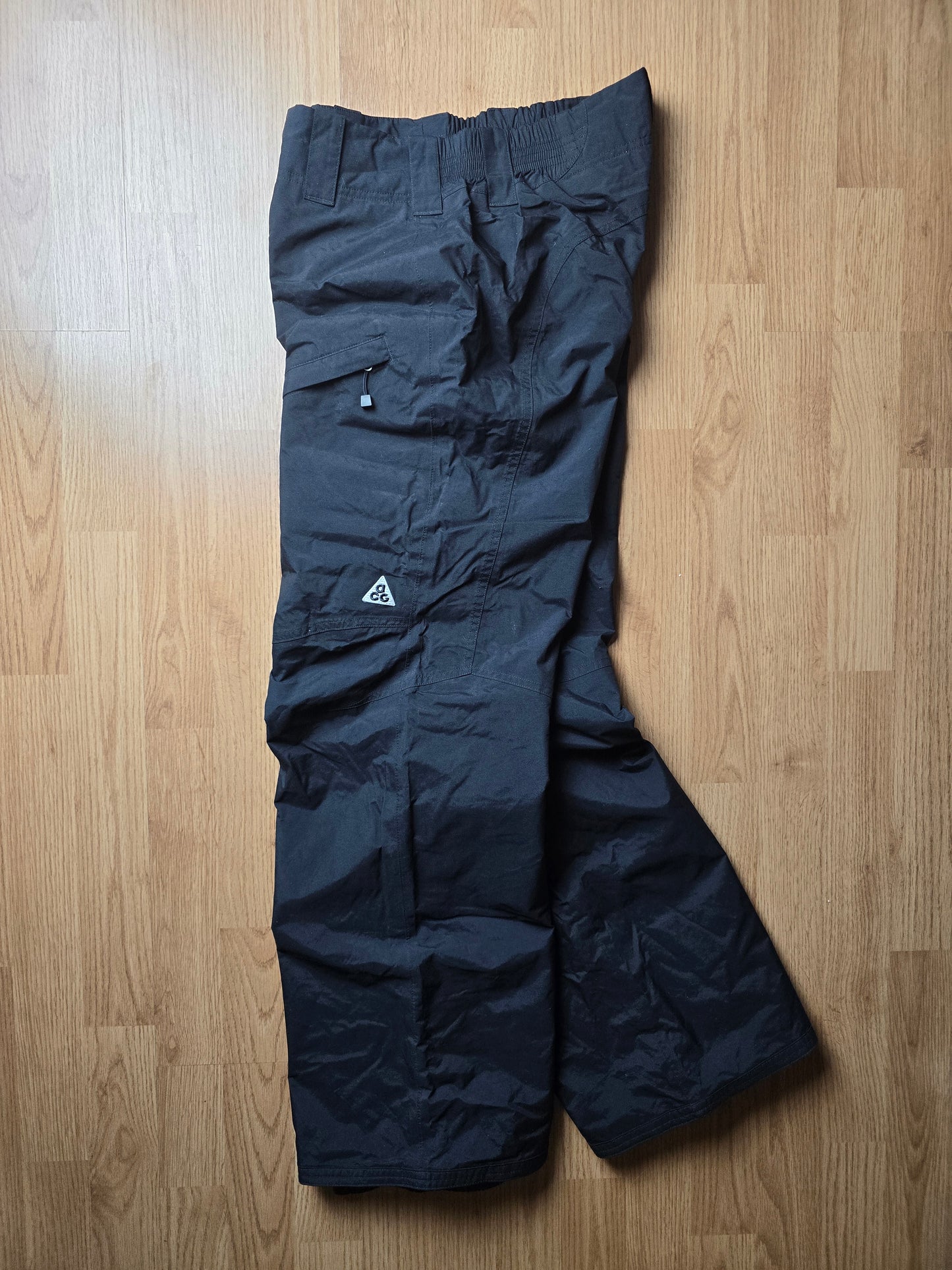 Nike ACG Baggy Technical Ski Pants (M)