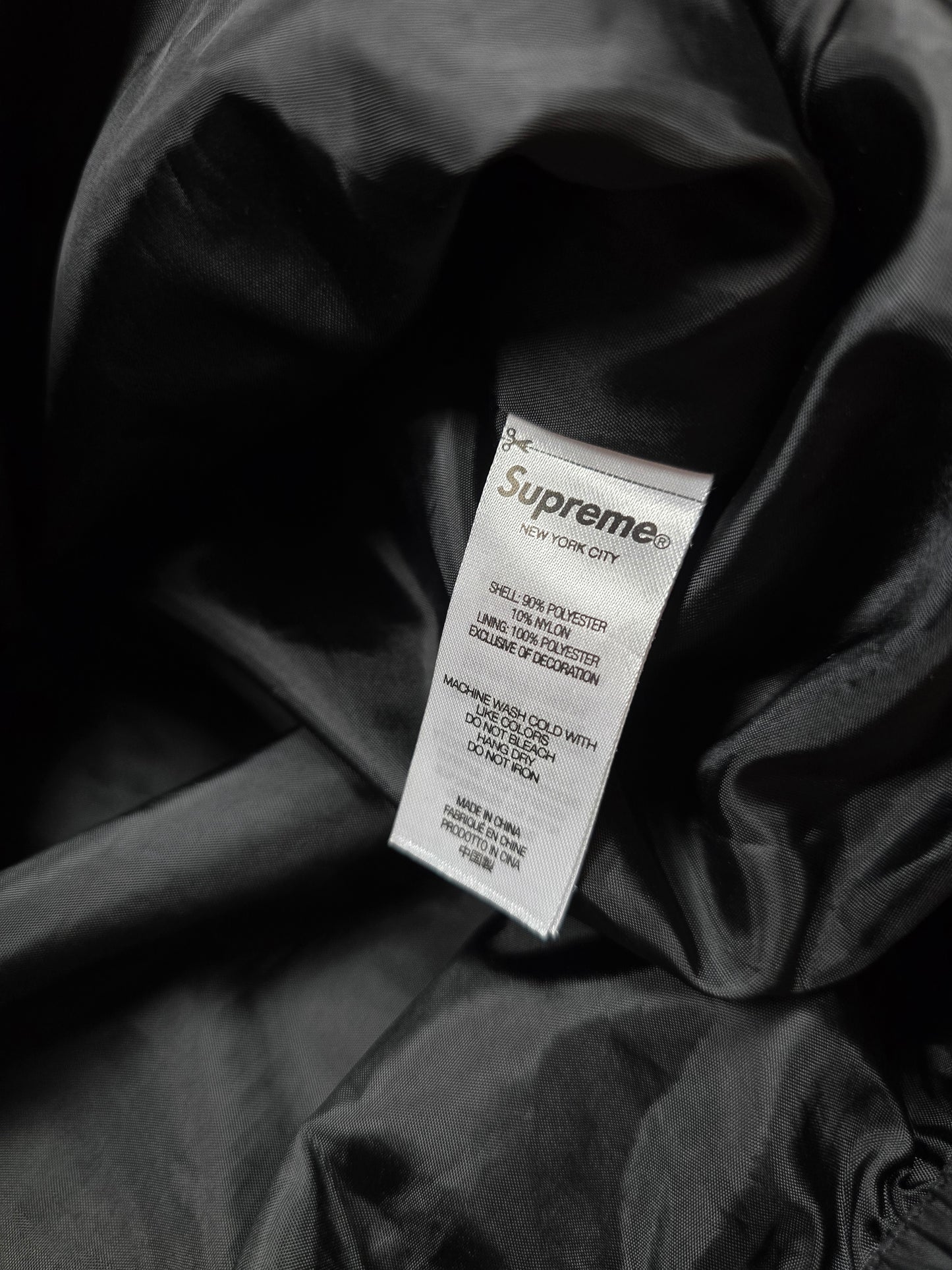 Supreme Water resistant Lightweight Nylon Hooded Jacket (L)