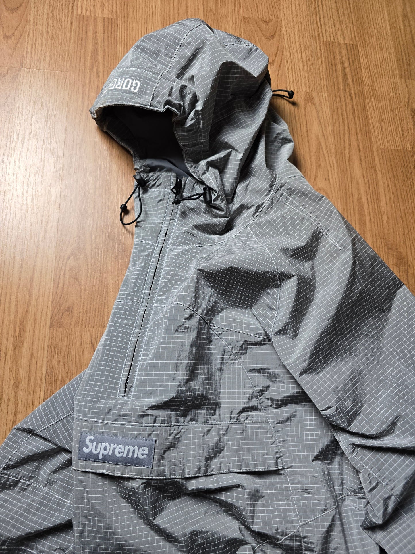 Supreme Gore-Tex Contrast Stitch Anorak (L)