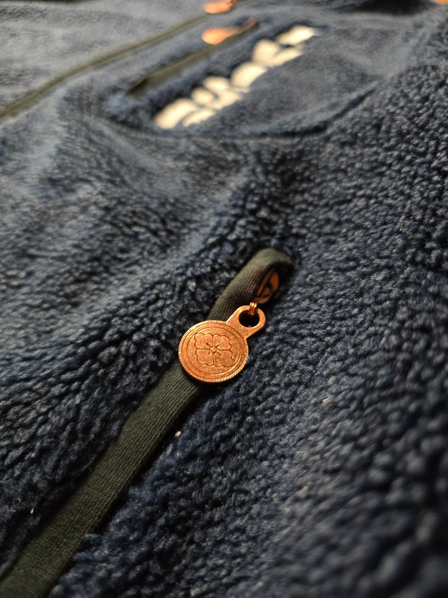 Evisu Deep Sherpa Pile Logo Fleece Jacket (M)