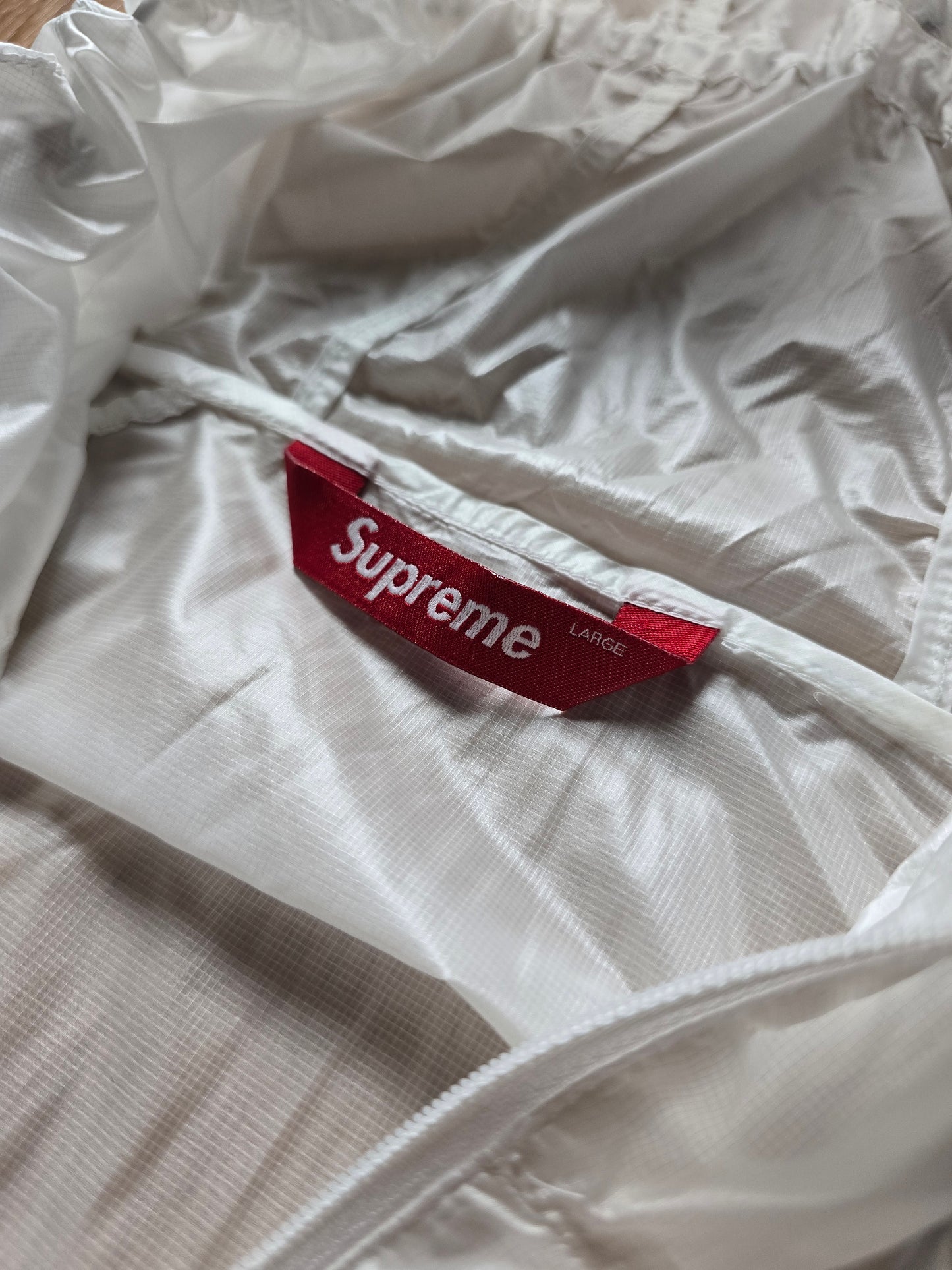 Supreme Ripstop Hooded Windshell Packable Jacket (L)