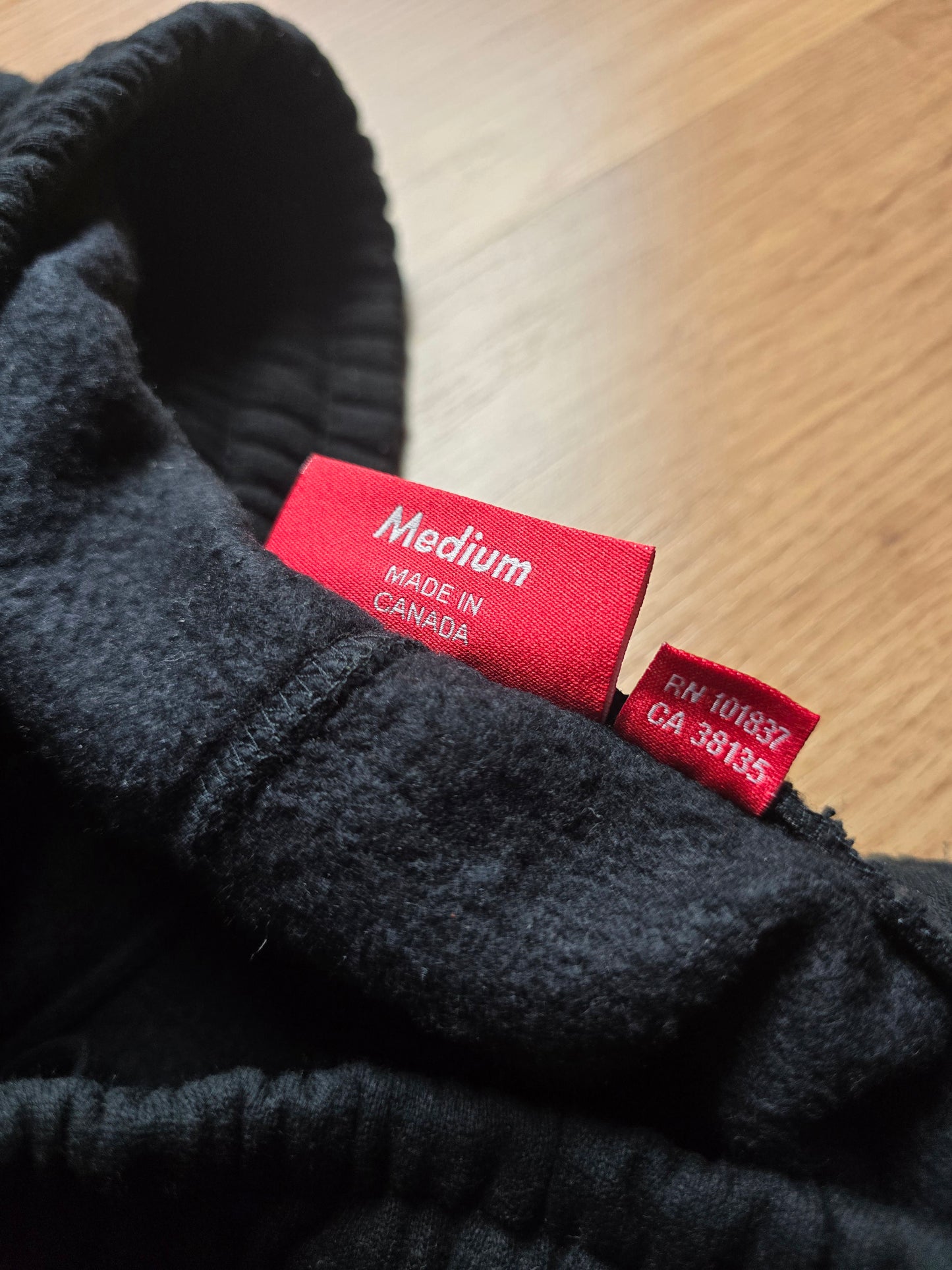 Supreme Baggy Small Box Logo Sweatpants/Joggers (M)