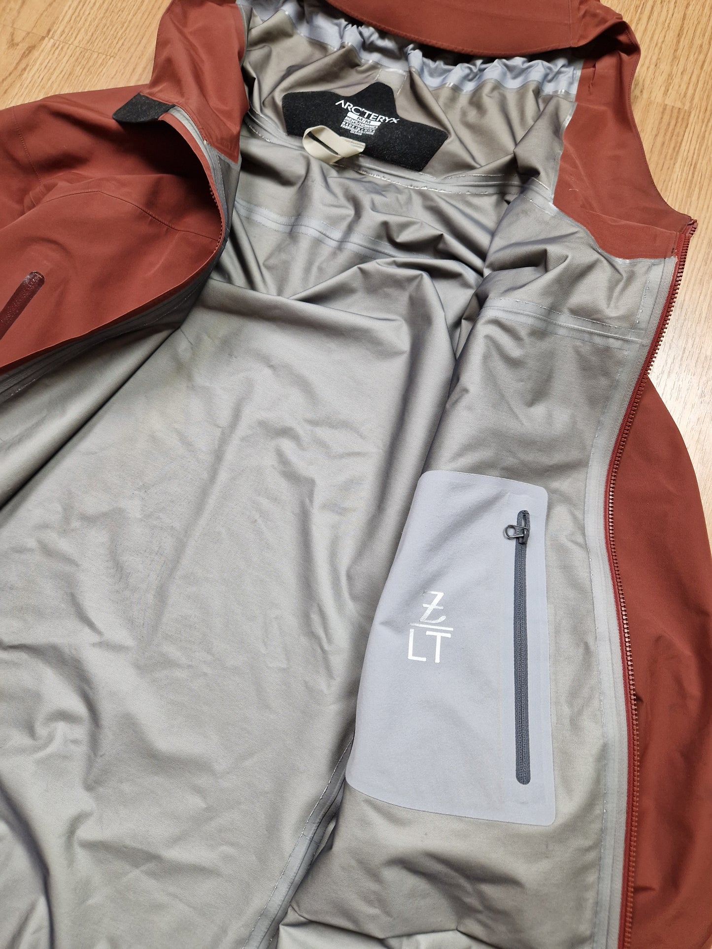RARE Arc'teryx SAMPLE Zeta LT Gore-tex Jacket (M)