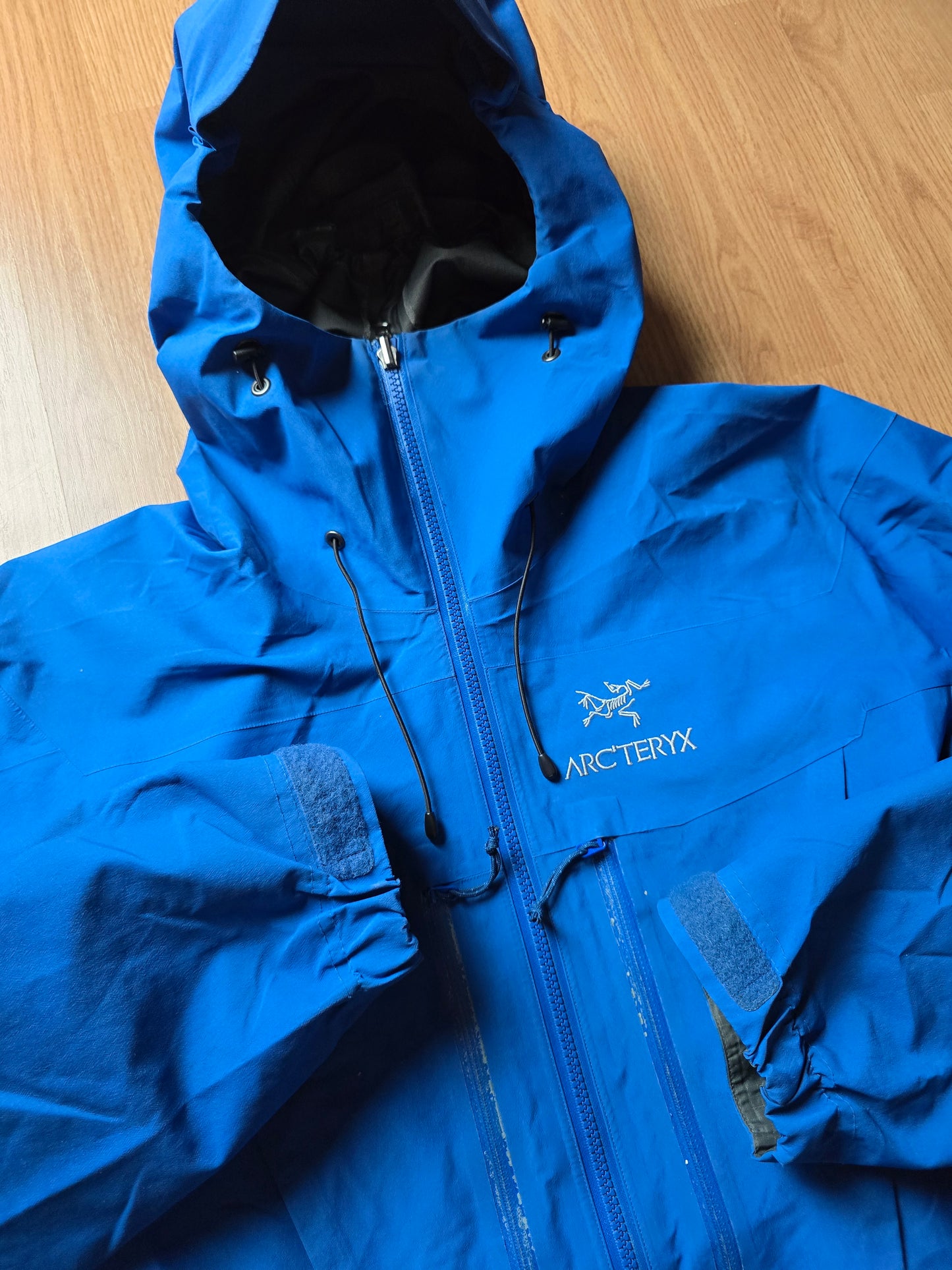 RARE Arc'teryx Vintage Alpha SV Miro Blue Gore-tex Jacket (M/L)