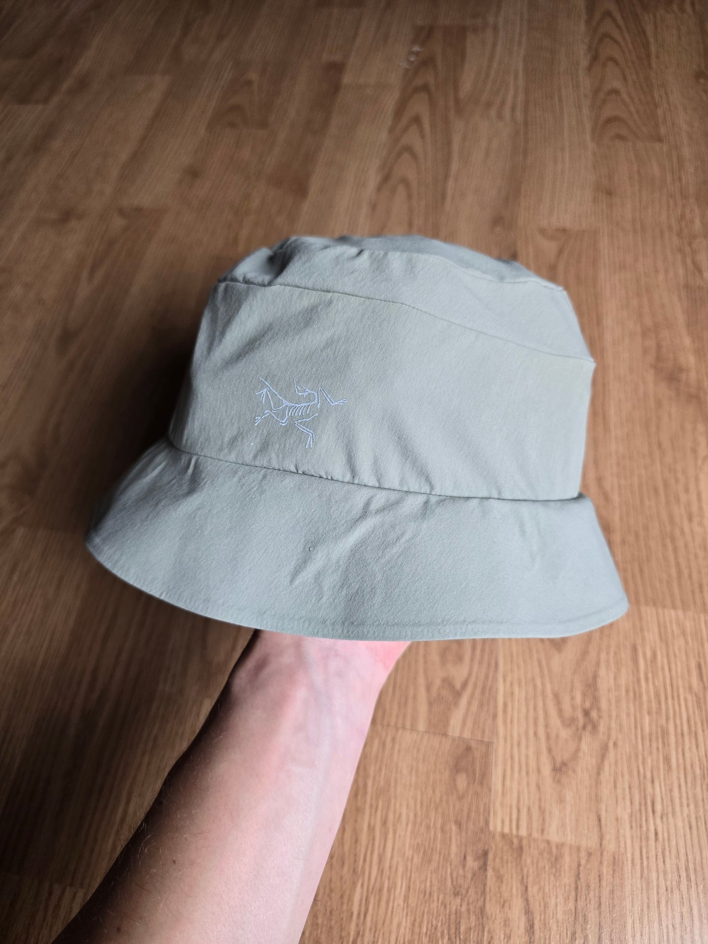 Arc'teryx Sinsolo Reflective Logo Bucket Hat