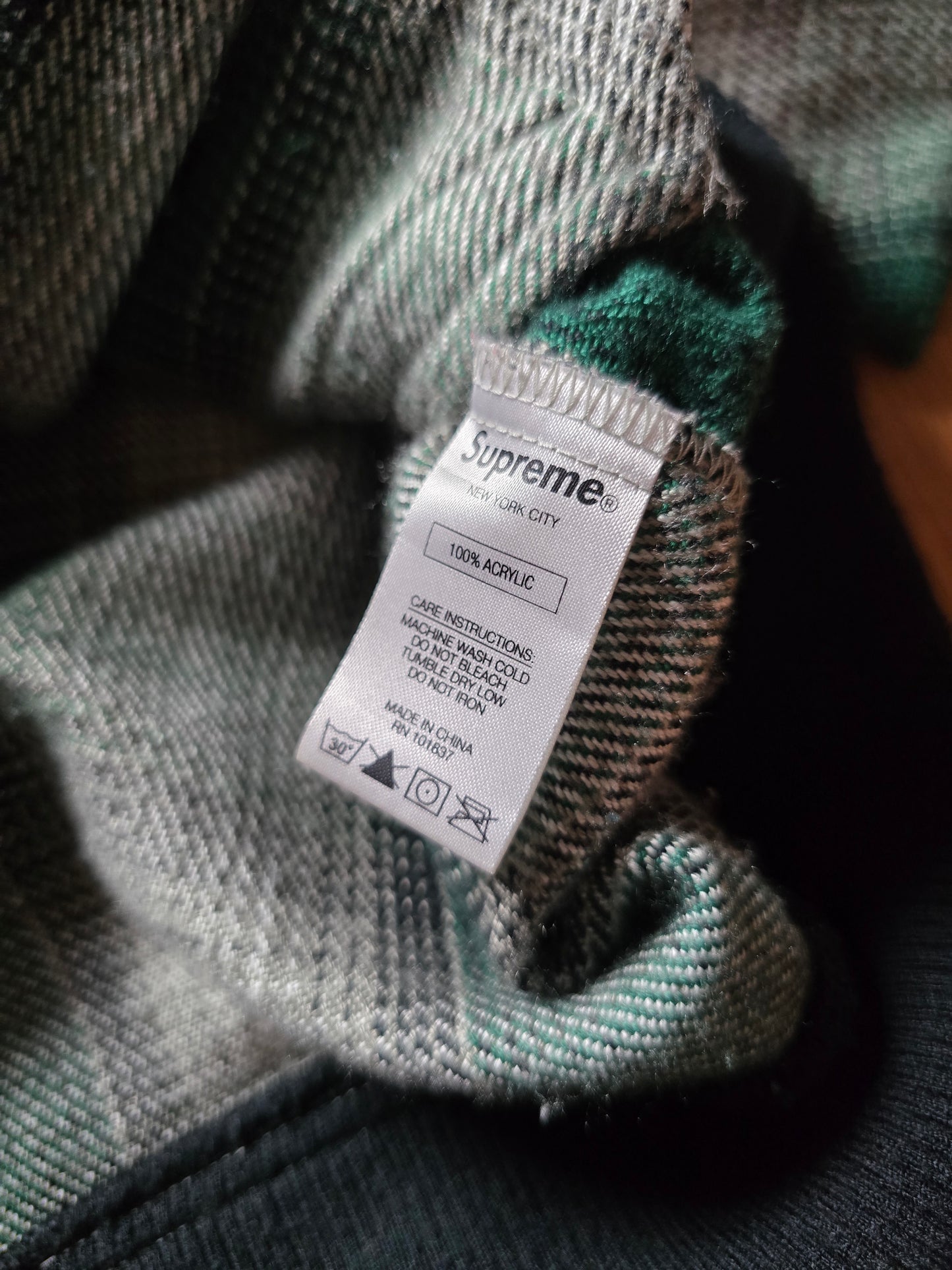 Supreme Shadow Plaid Bomber Jacket (M)
