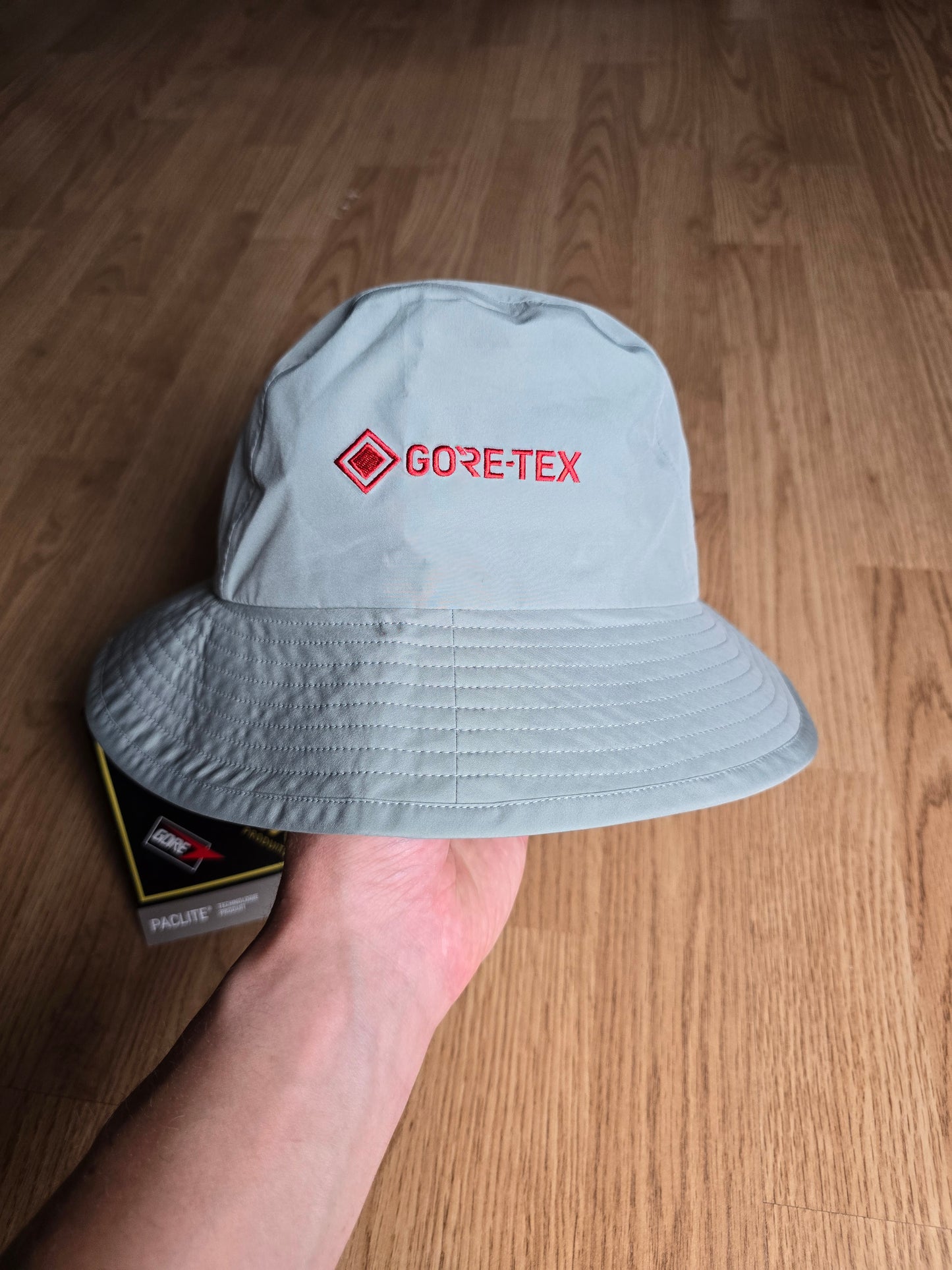 Stussy Weatherized Gore-tex Bucket Hat BNWT (M)