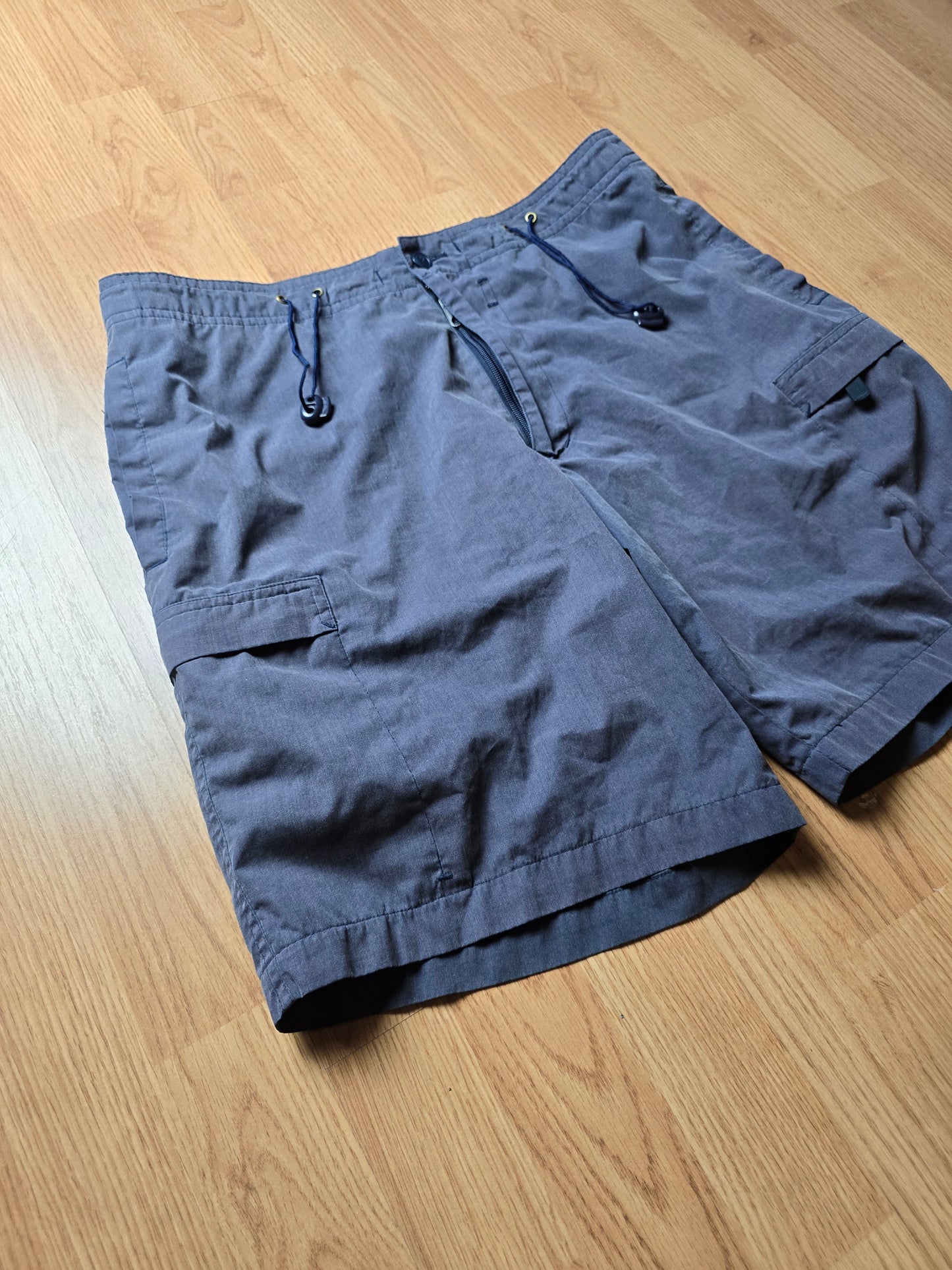 Vintage Yankees Cargo Shorts (L)