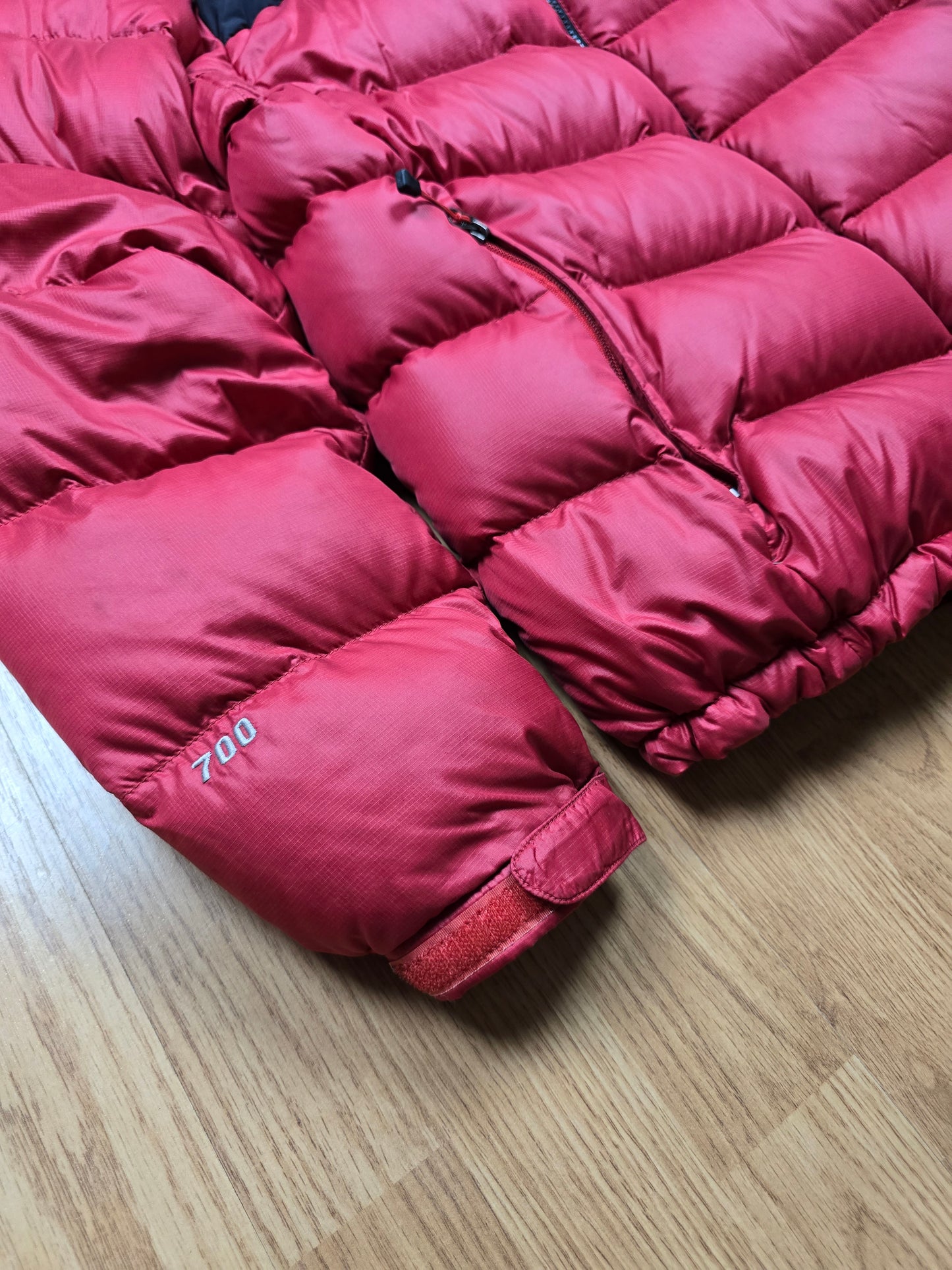 The North Face Nuptse Puffer Jacket (S/M)
