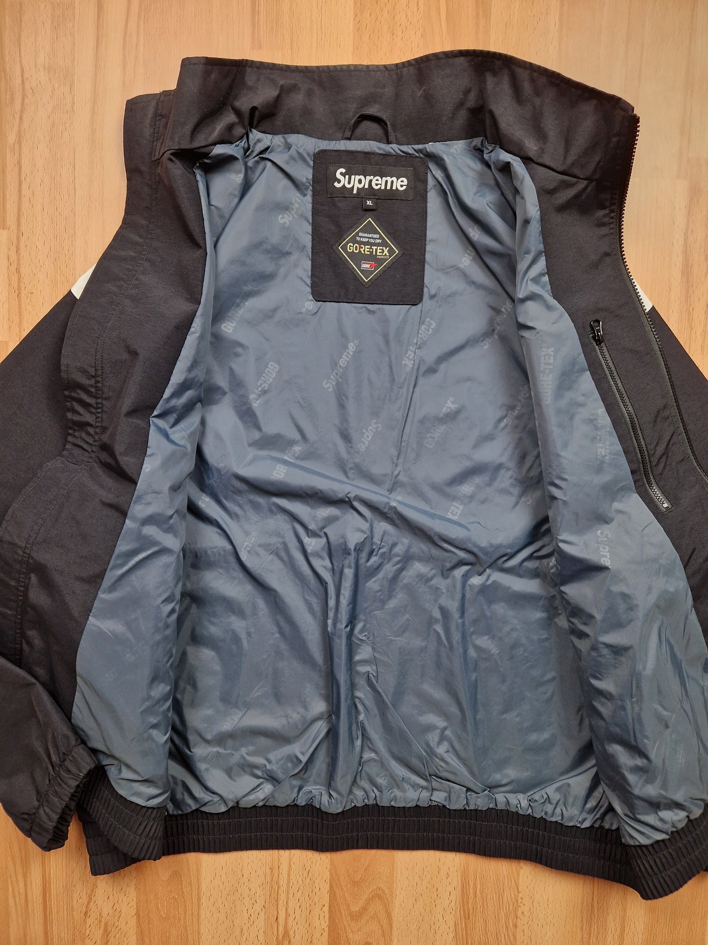 RARE Supreme Gore-tex Court Track Jacket (XL)