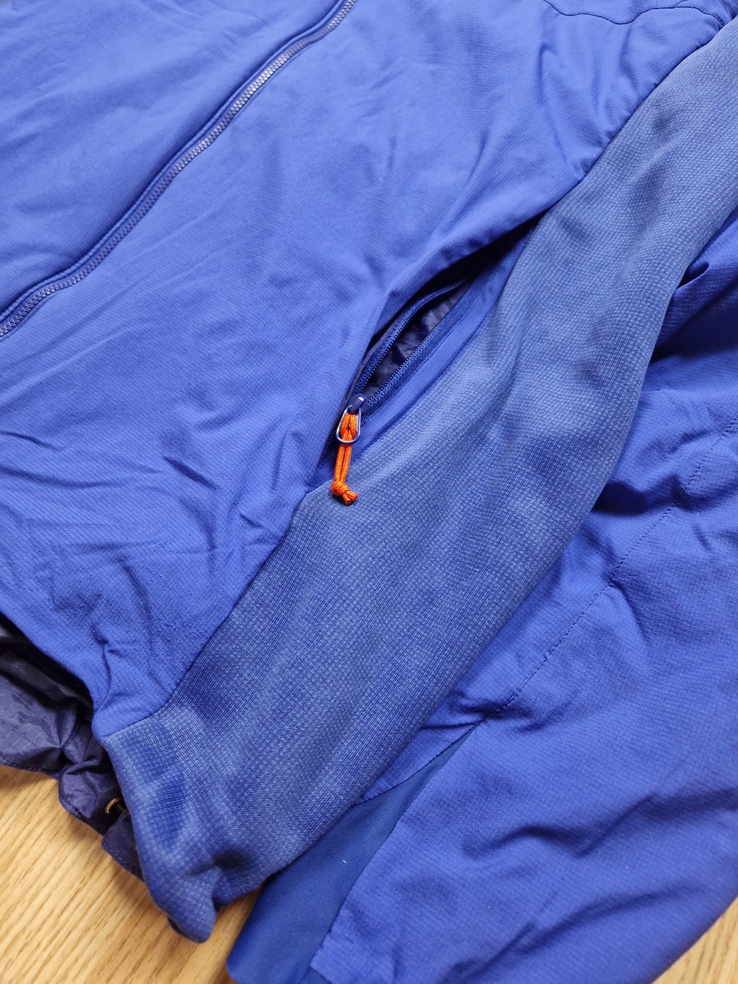 Arc'teryx 'Atom LT Hoody' Jacket (L)