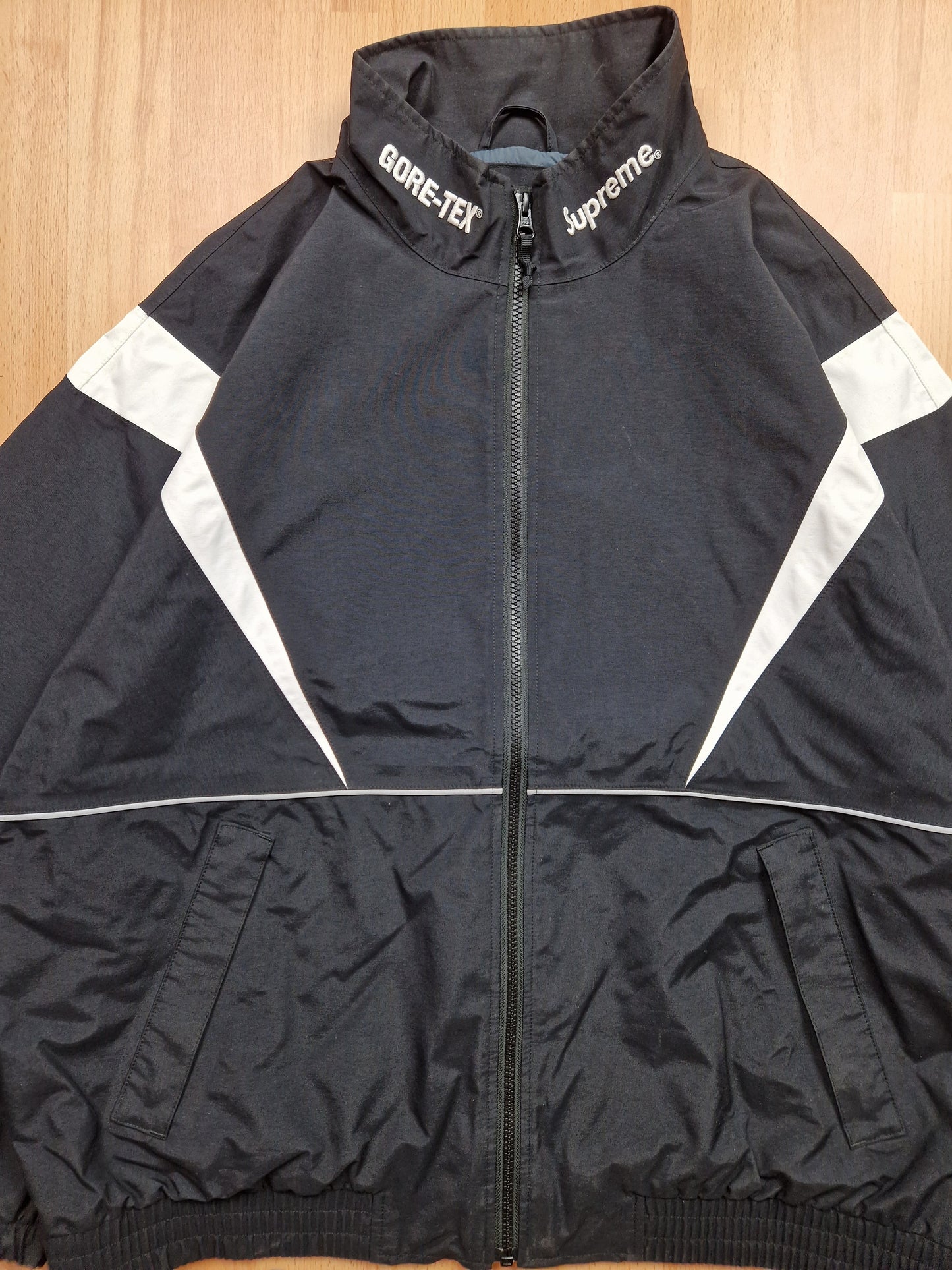 RARE Supreme Gore-tex Court Track Jacket (XL)