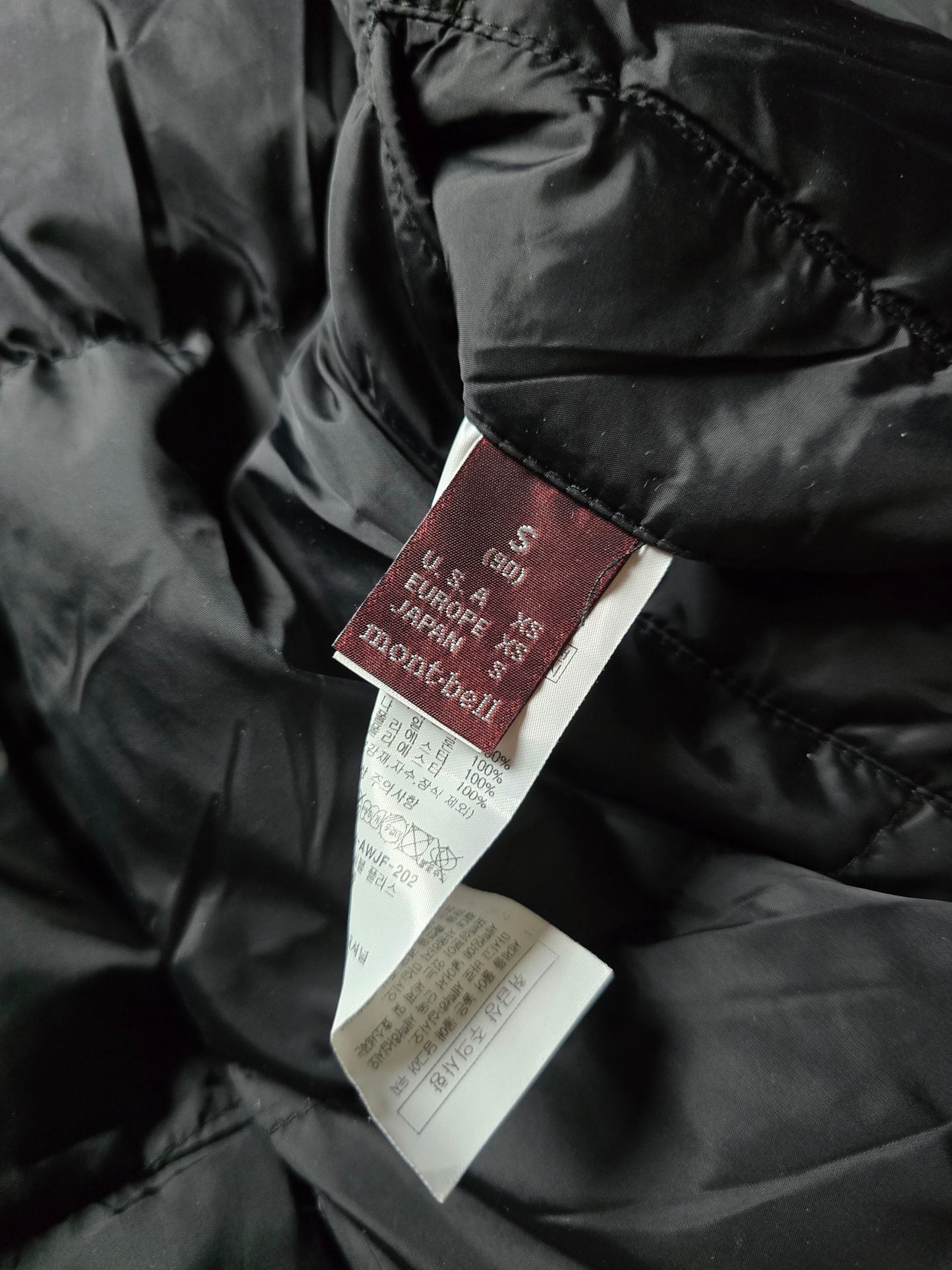 Montbell Reversible Sherpa Down Hooded Puffer Jacket (S)