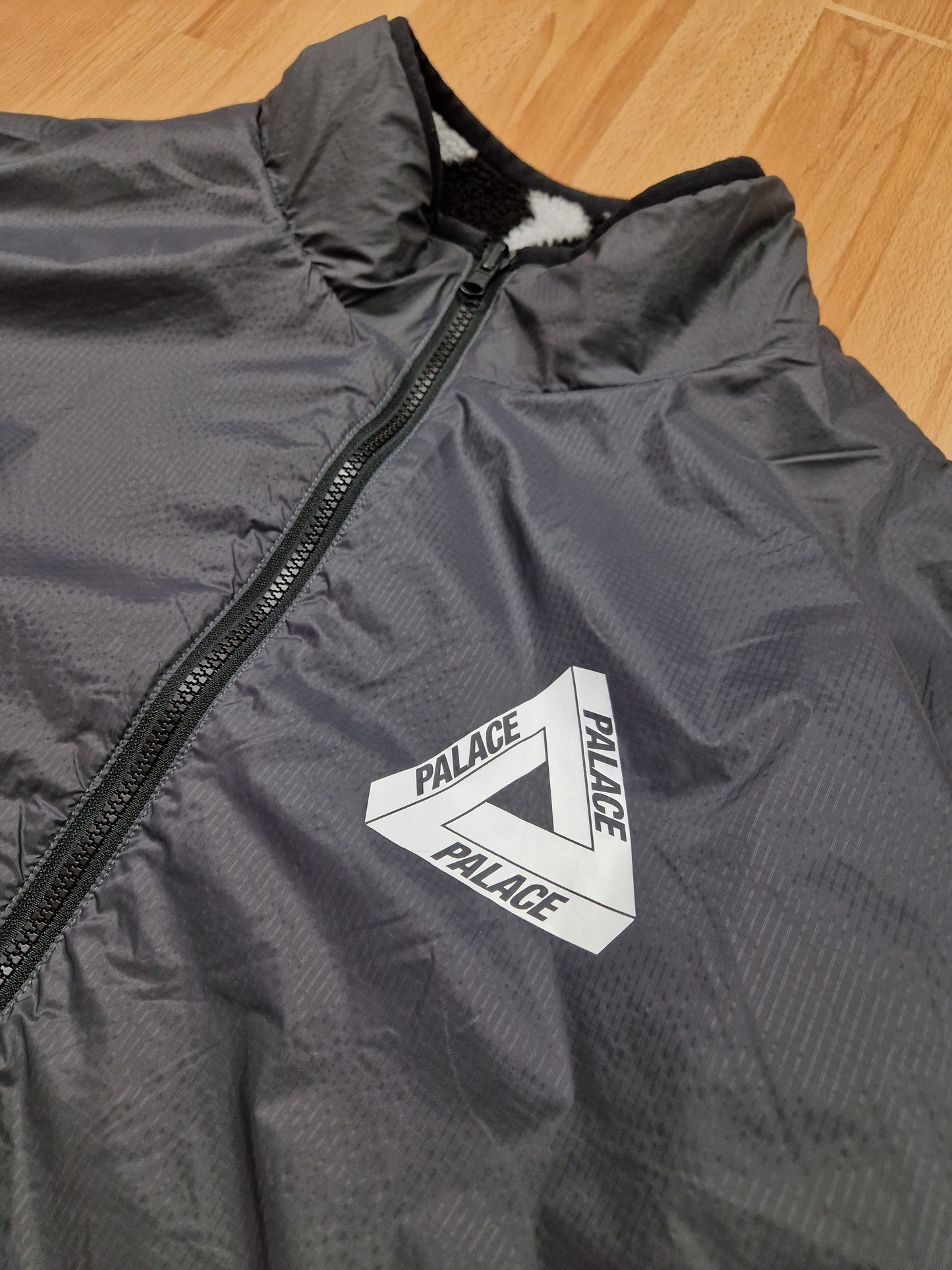 Palace 'Mirage Reversible Fleece Jacket' (L)