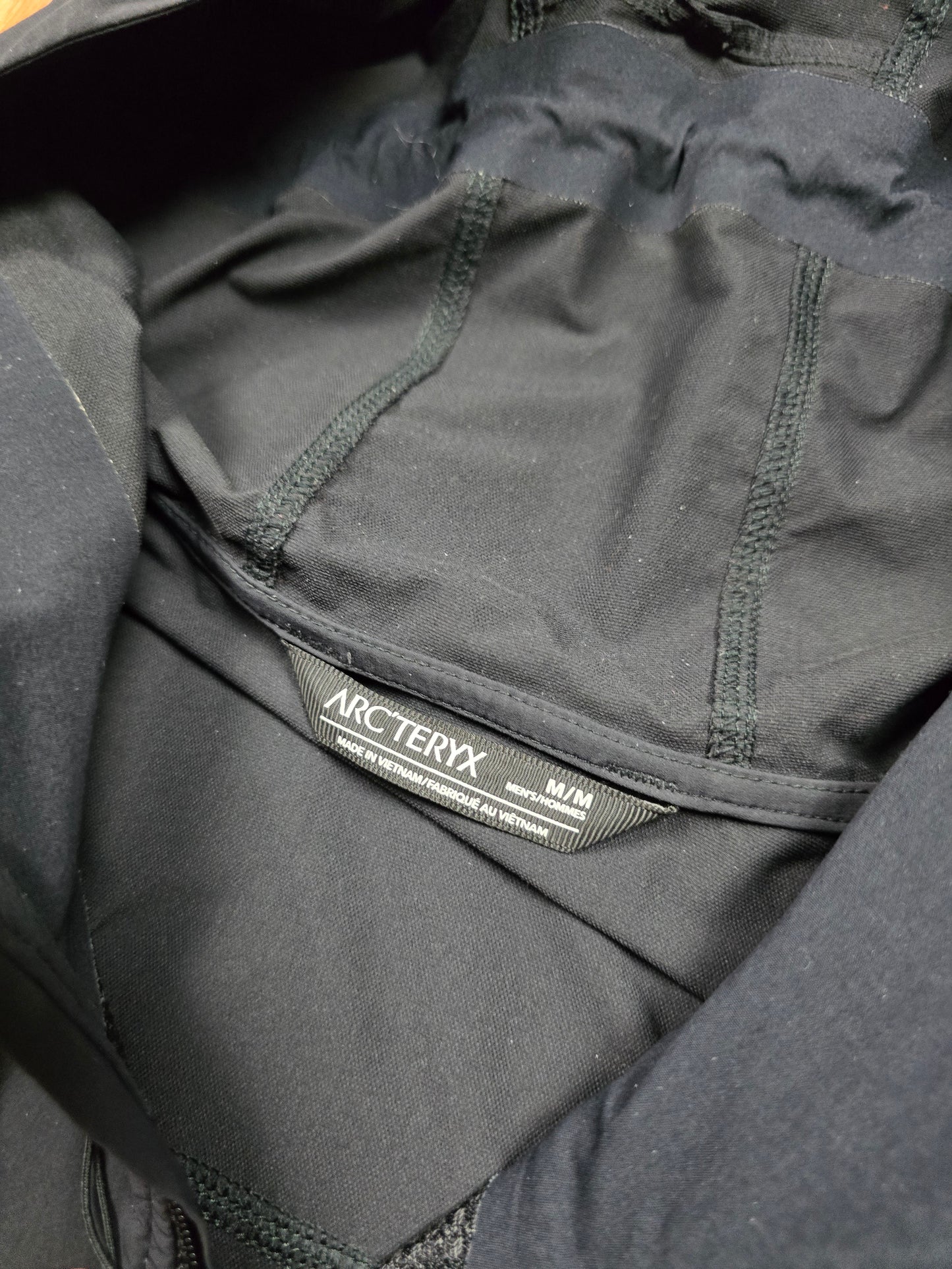 Arc'teryx 'Gamma SL Hoody' Jacket (M)