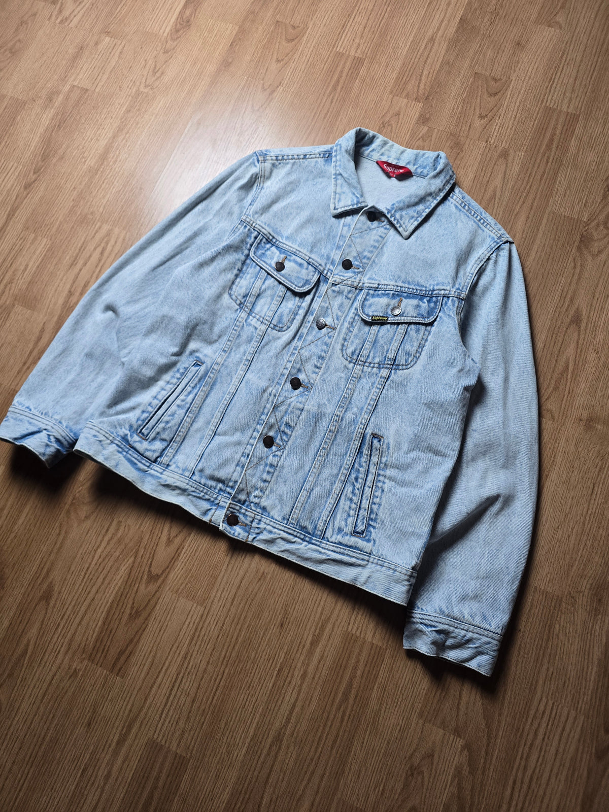 Supreme USA Denim Trucker Jacket (M/L)