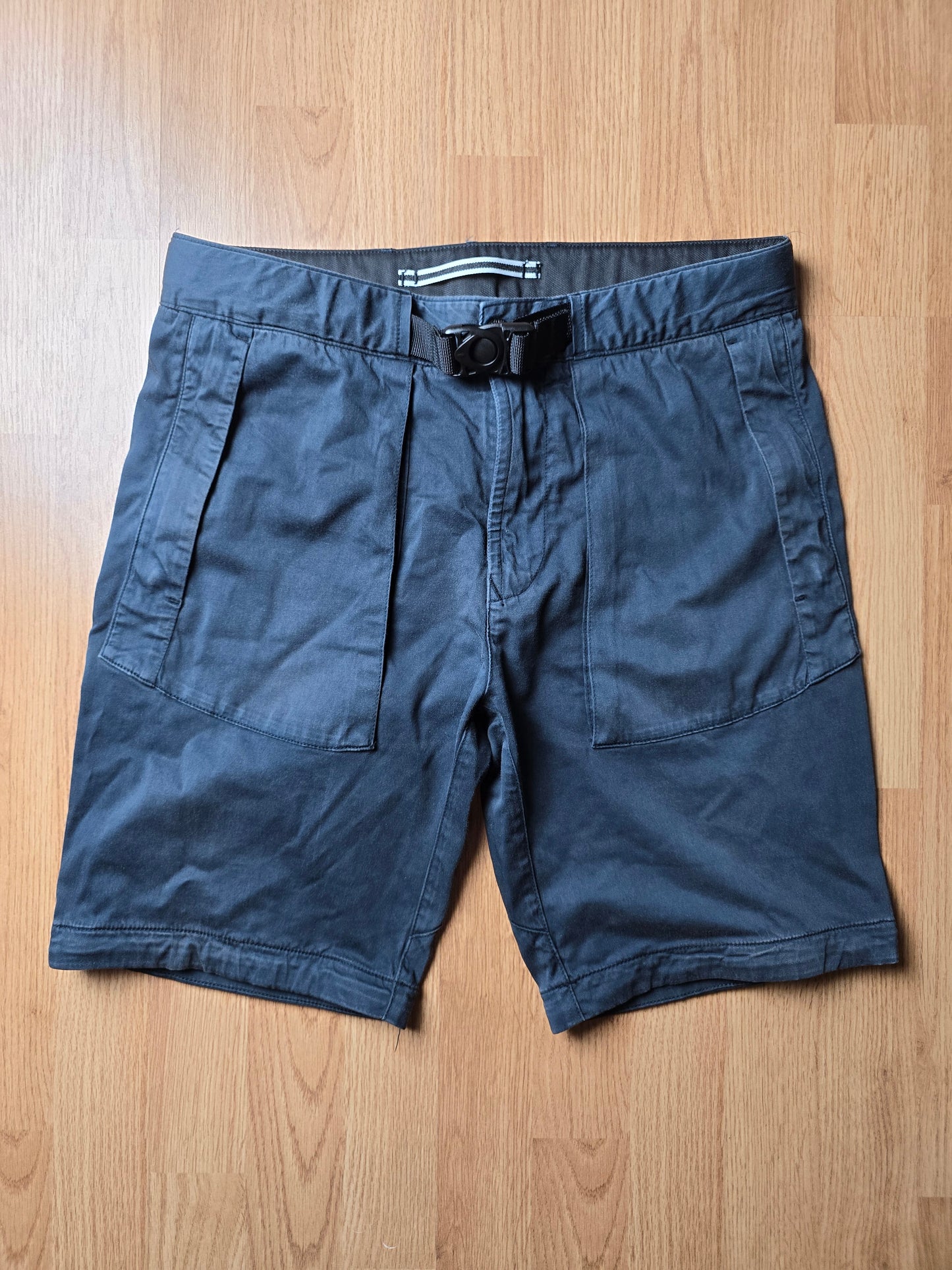 Stone Island Convertible Technical Lightweight Cargo Pants (30x31)