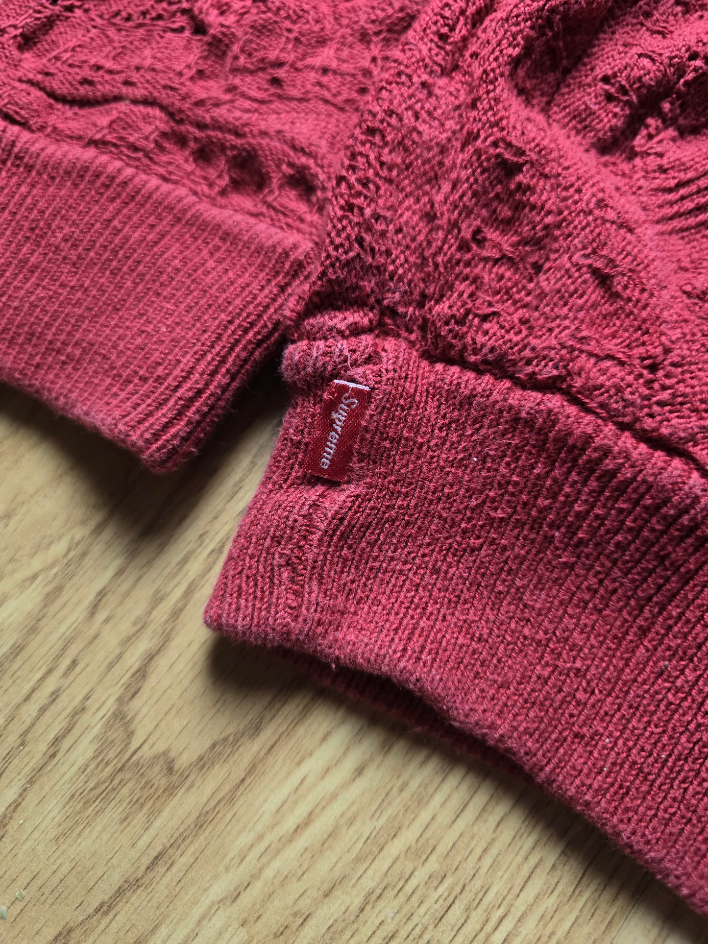 Supreme Textured Pattern Knit Sweater (M)