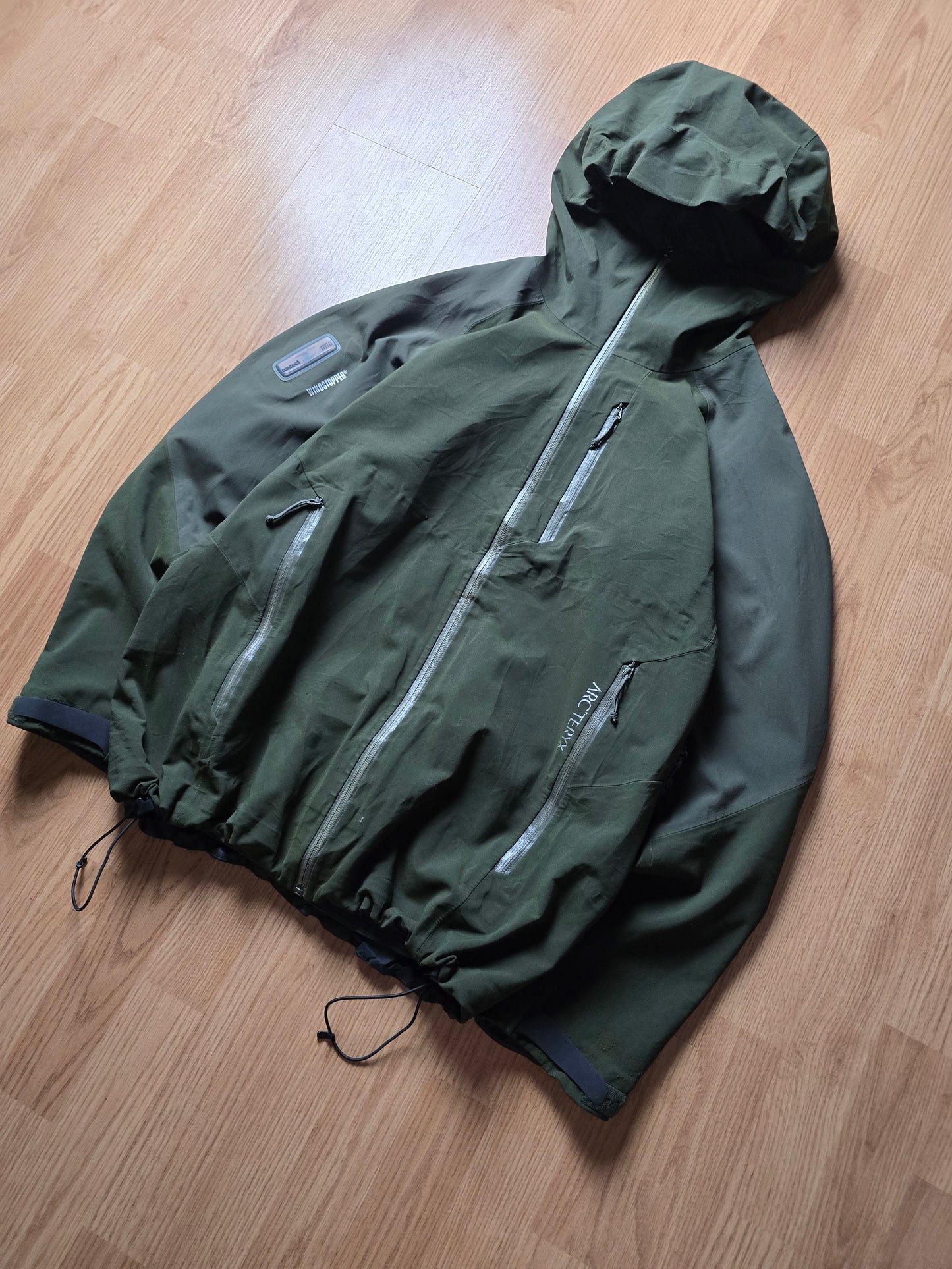 RARE 00s Arc'teryx Windstopper Recco System Jacket (M/L)