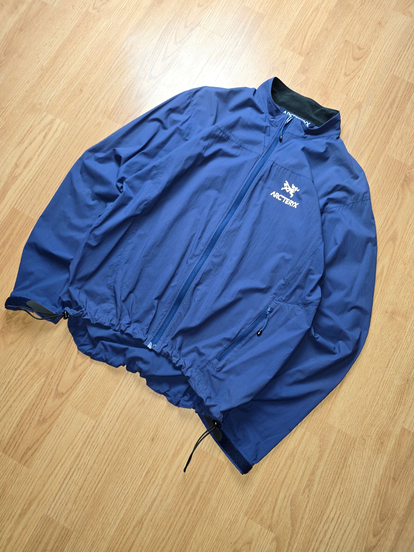 Arc'teryx 'Squamish' Lightweight Jacket (M)